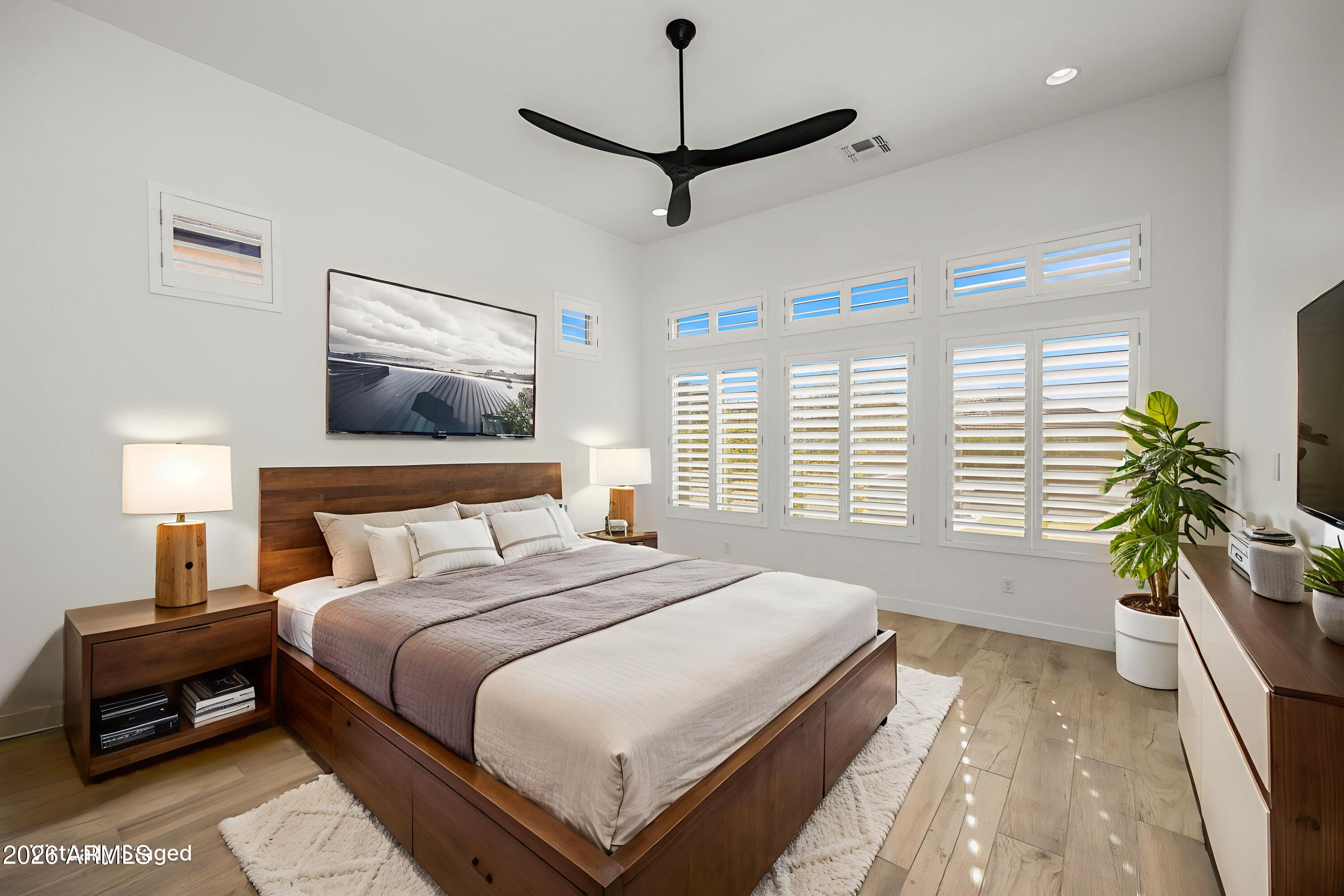 8125 E Jaeger Street