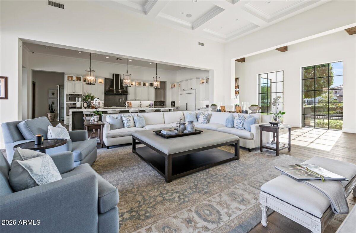 5022 E ORCHID Lane