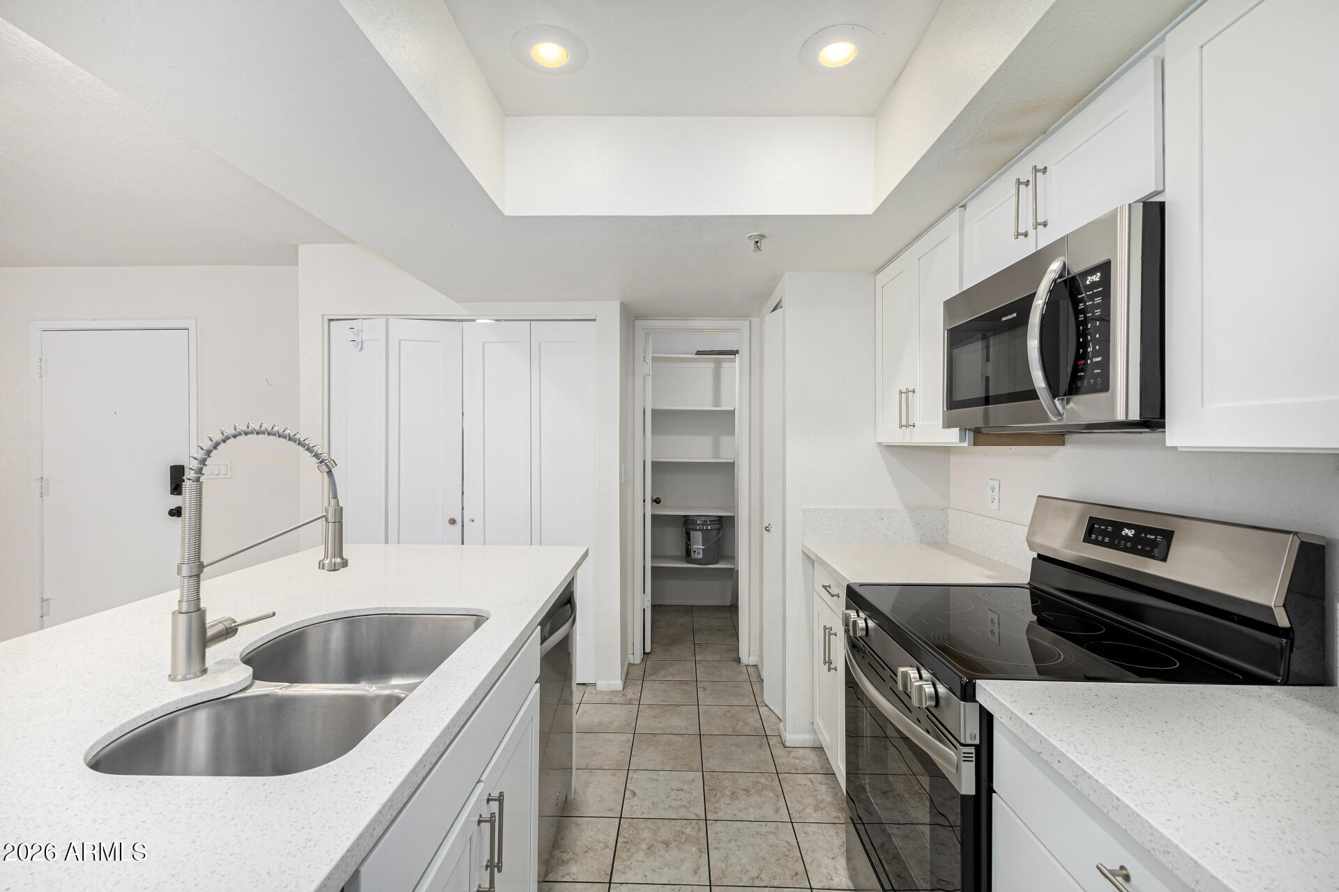 7777 E MAIN Street 158