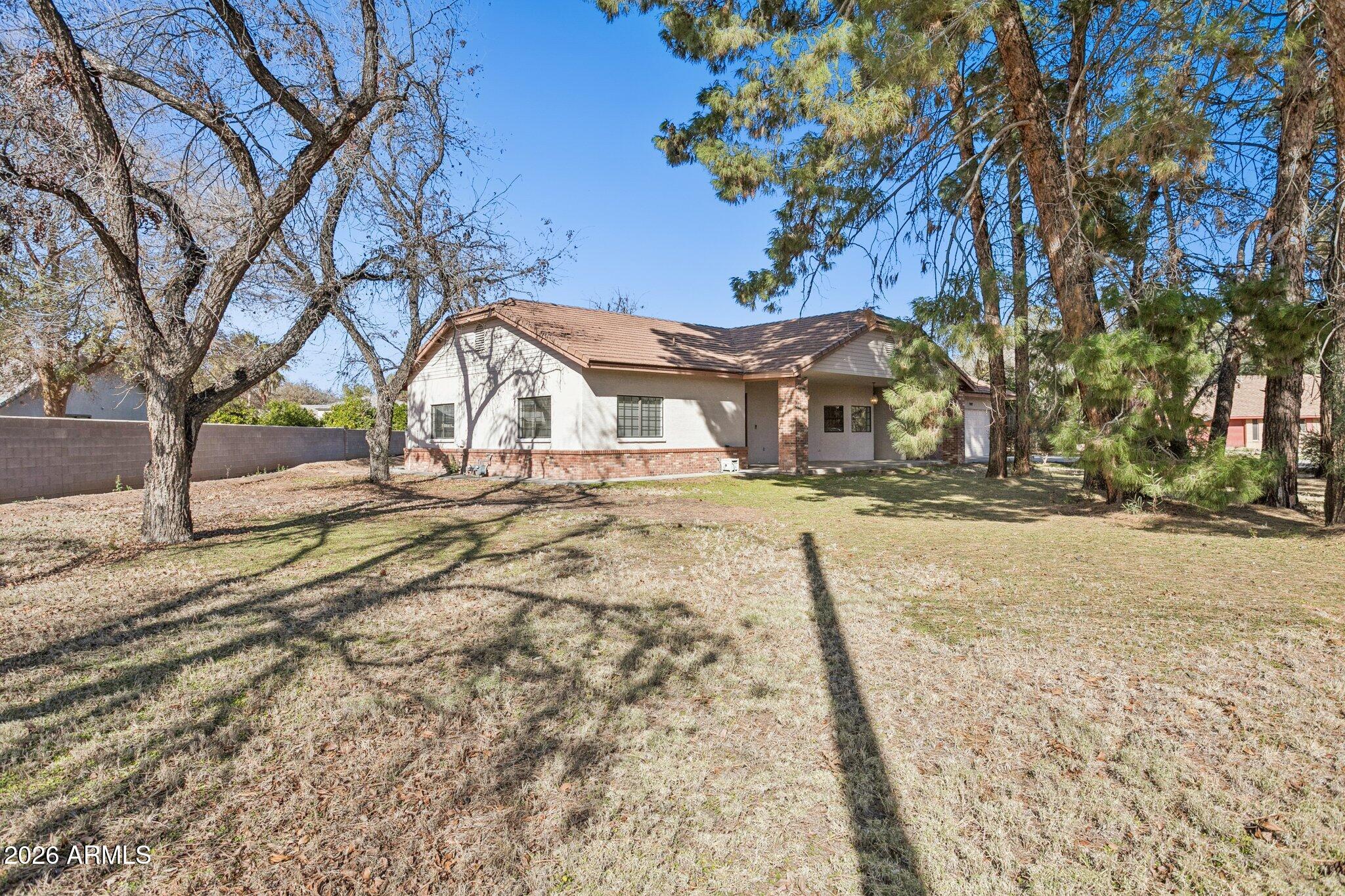 7002 W Surrey Avenue