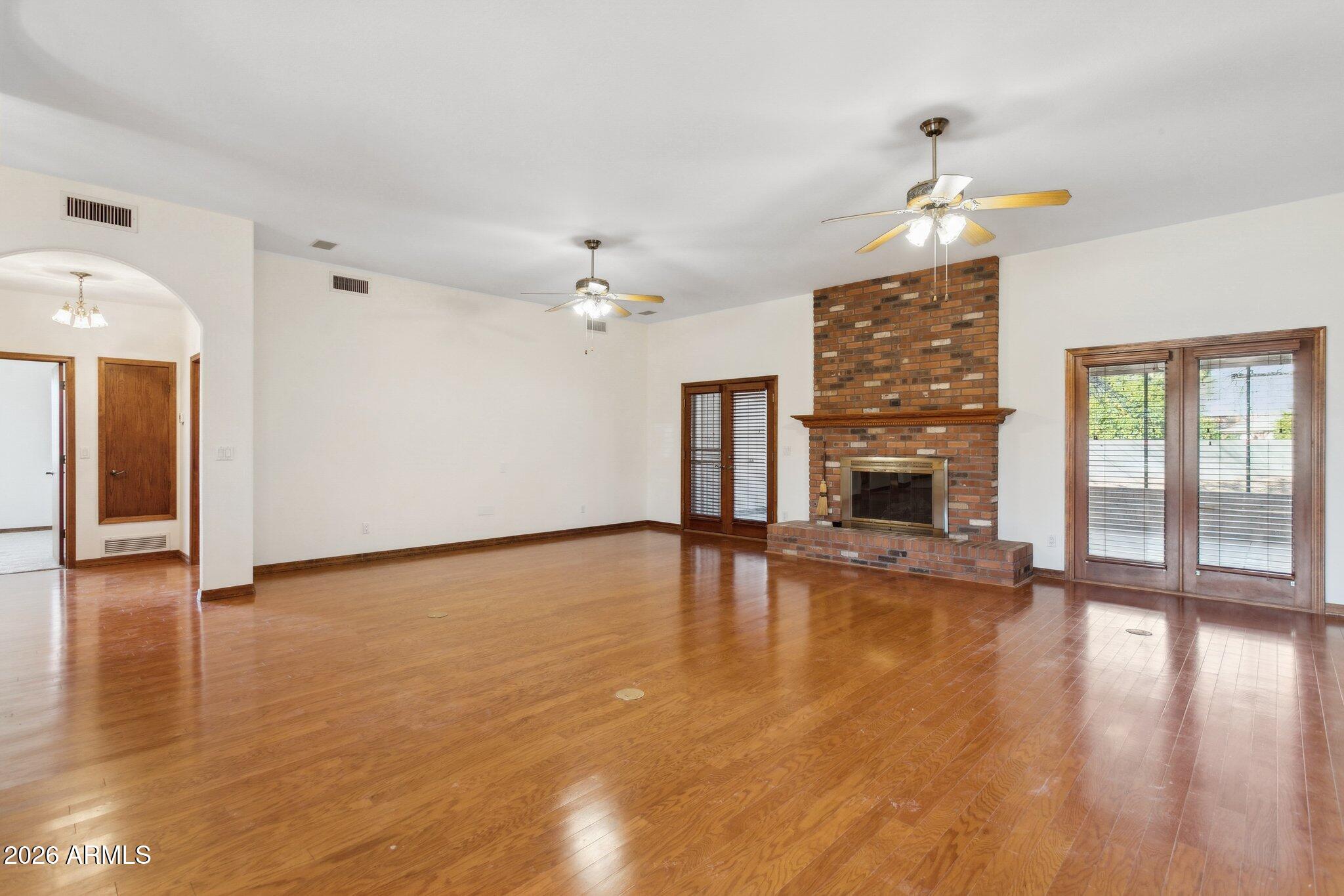 7002 W Surrey Avenue