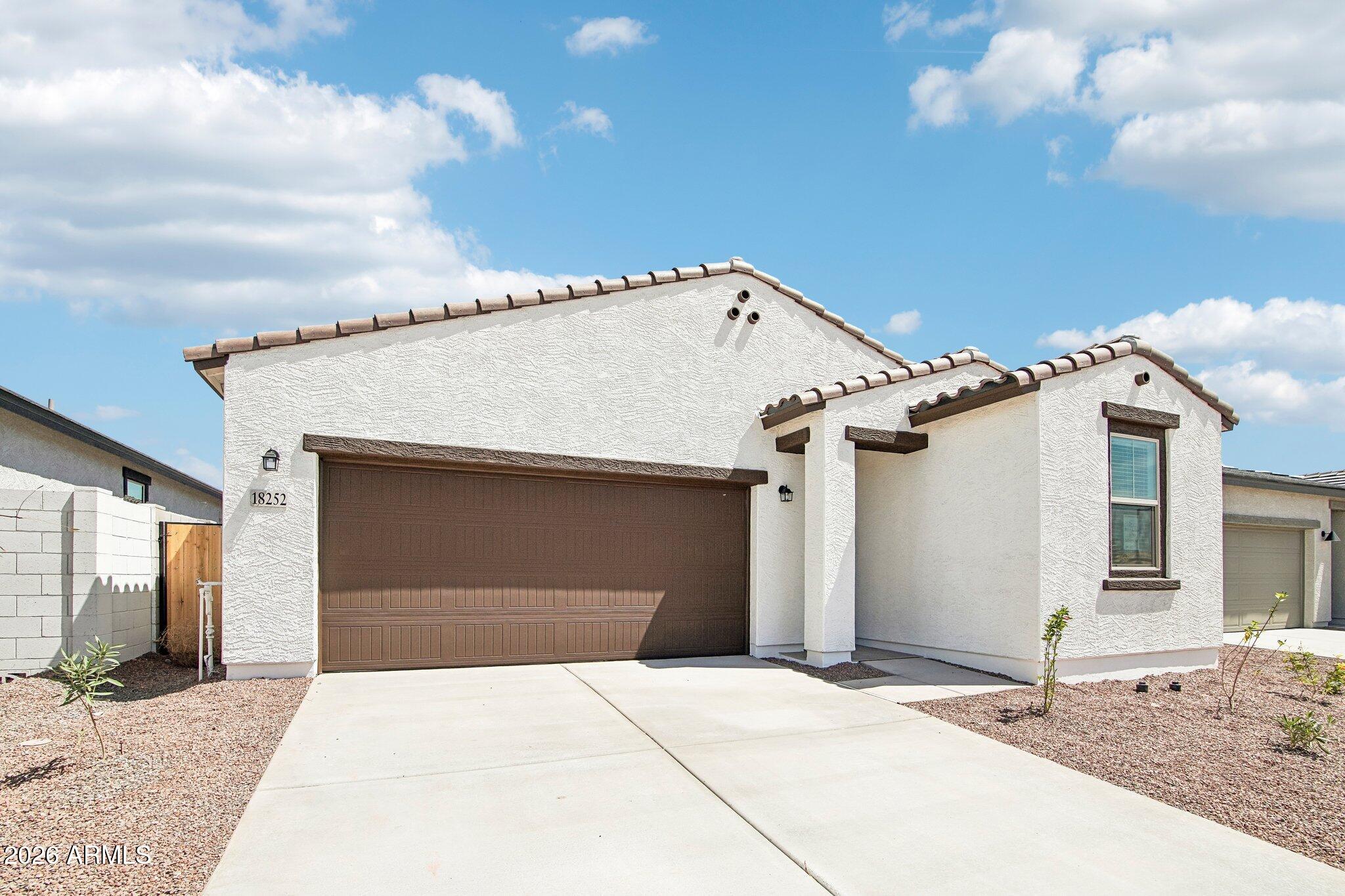 18252 W AVENIDA DEL SOL