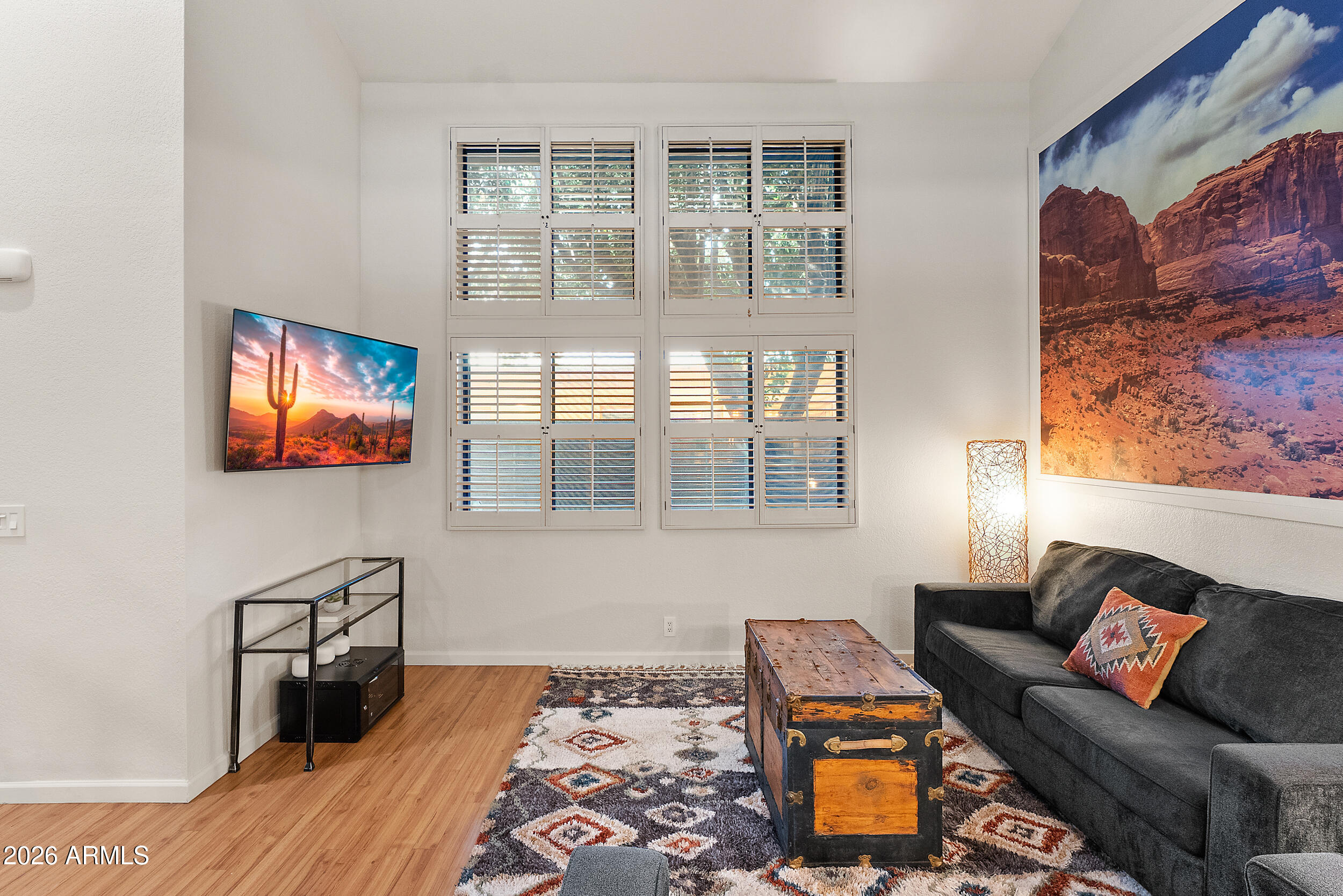 7858 E GLENROSA Avenue