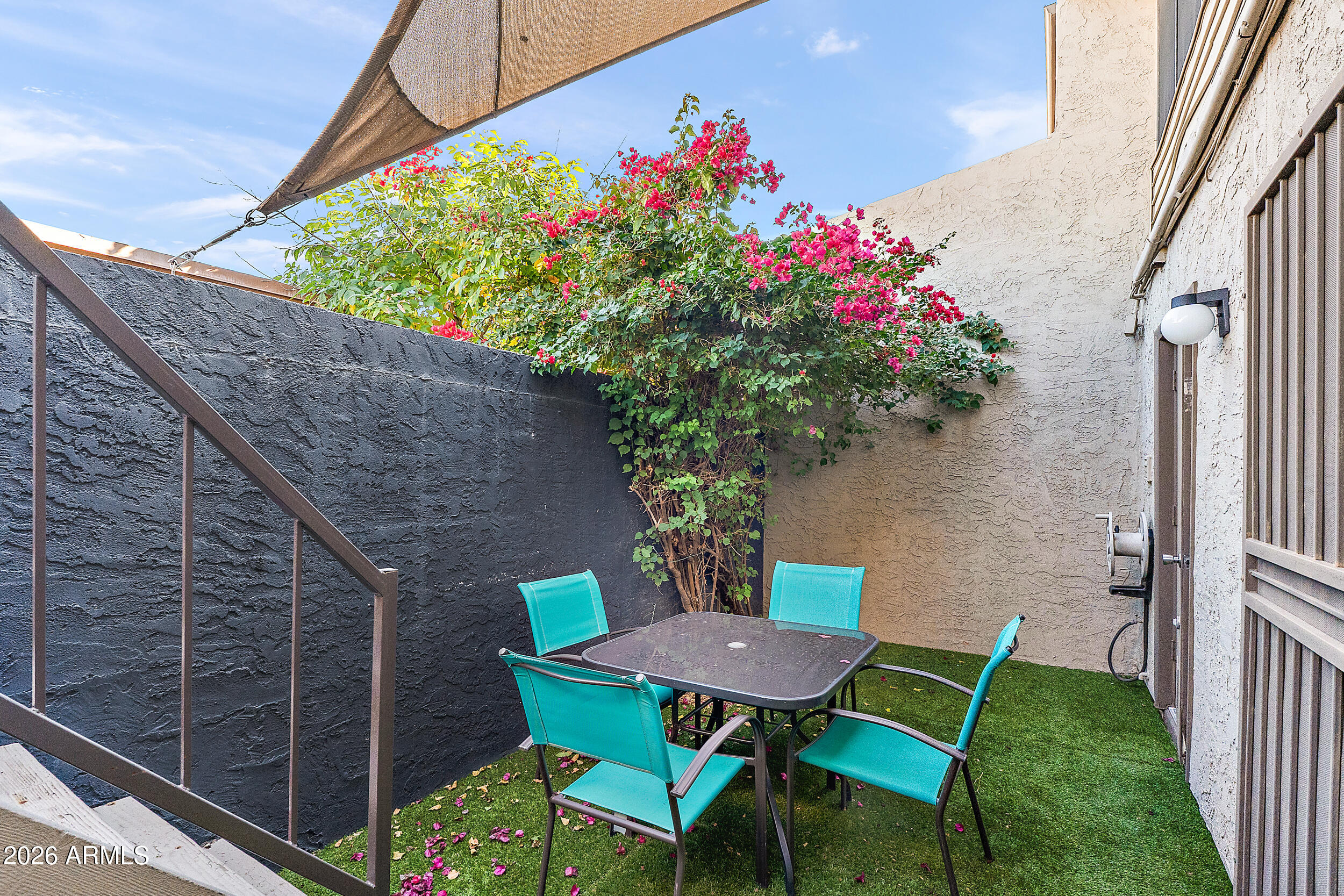 7858 E GLENROSA Avenue