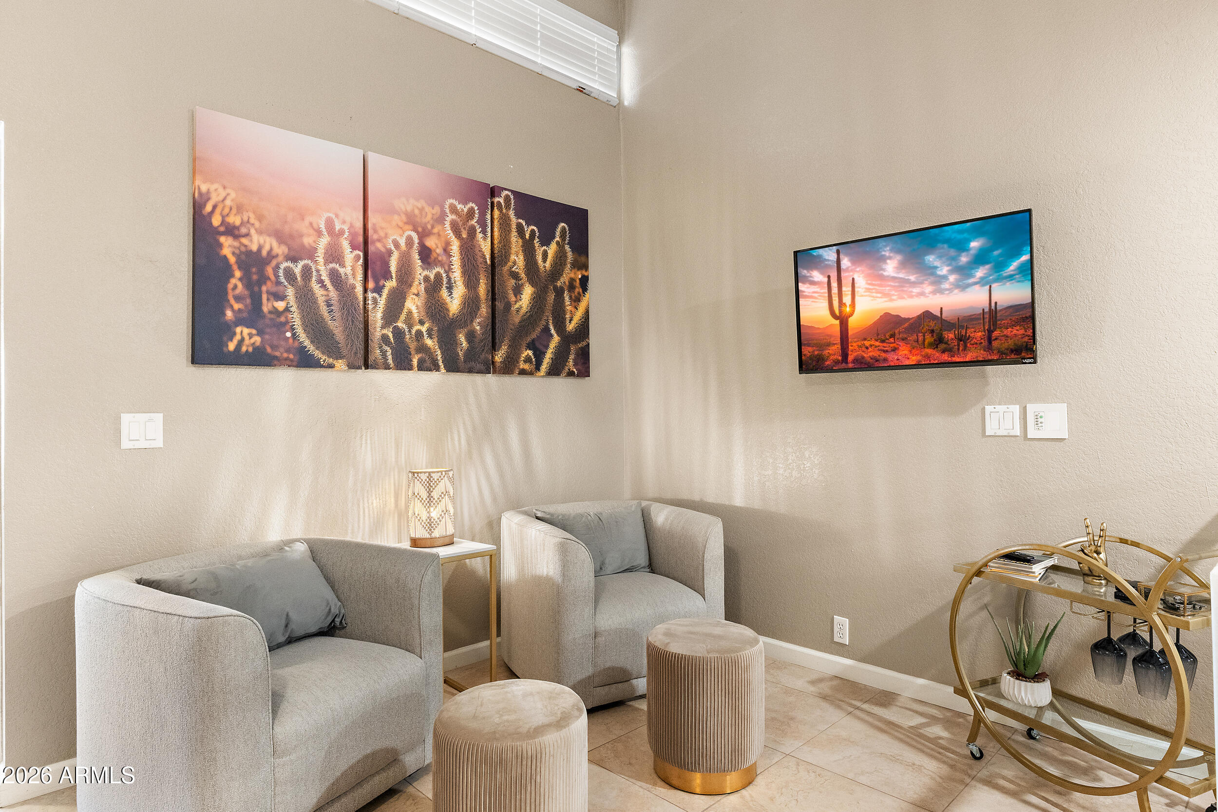 7858 E GLENROSA Avenue