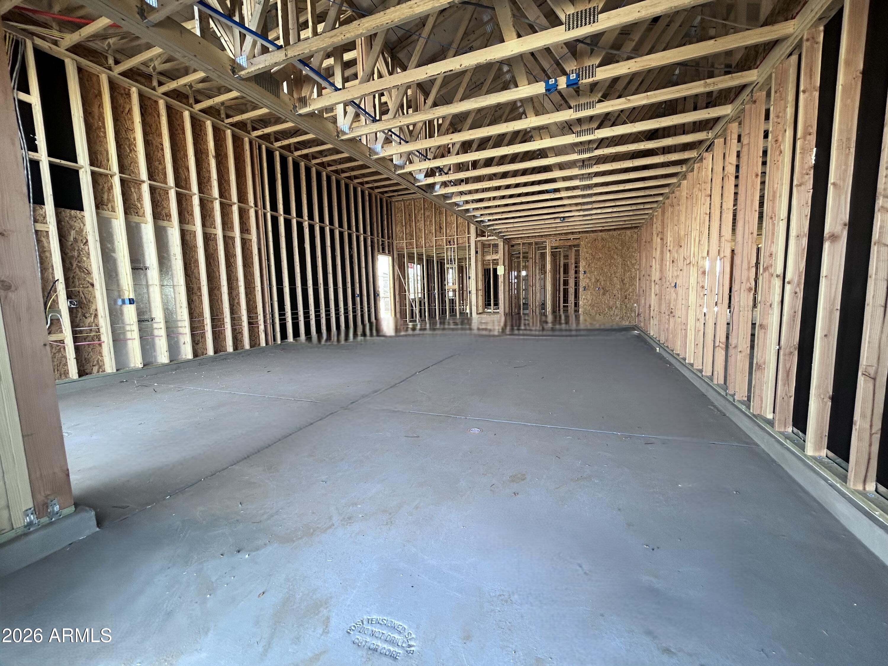 2665 E HOMESTEADER Road