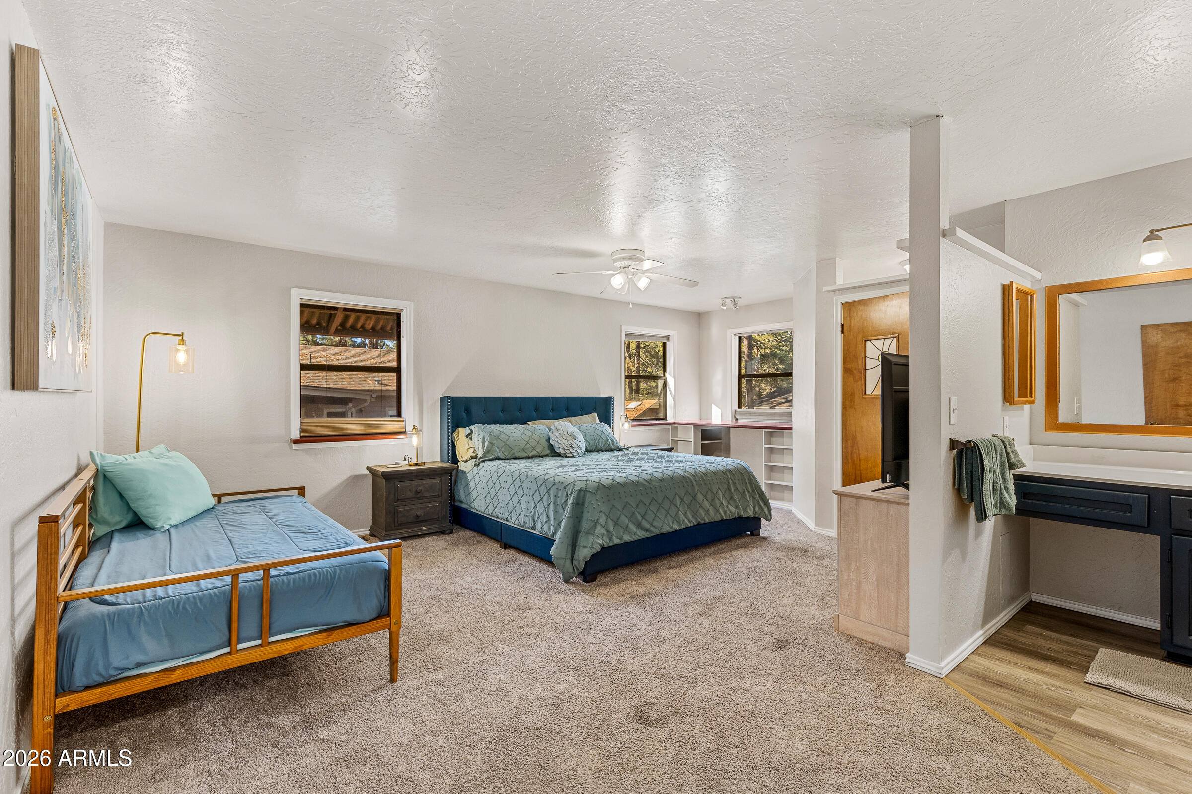 3008 HOTEVILLA Trail