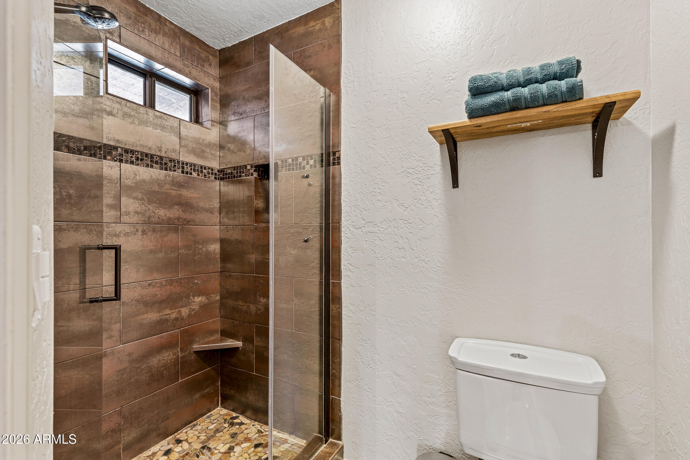 3008 HOTEVILLA Trail