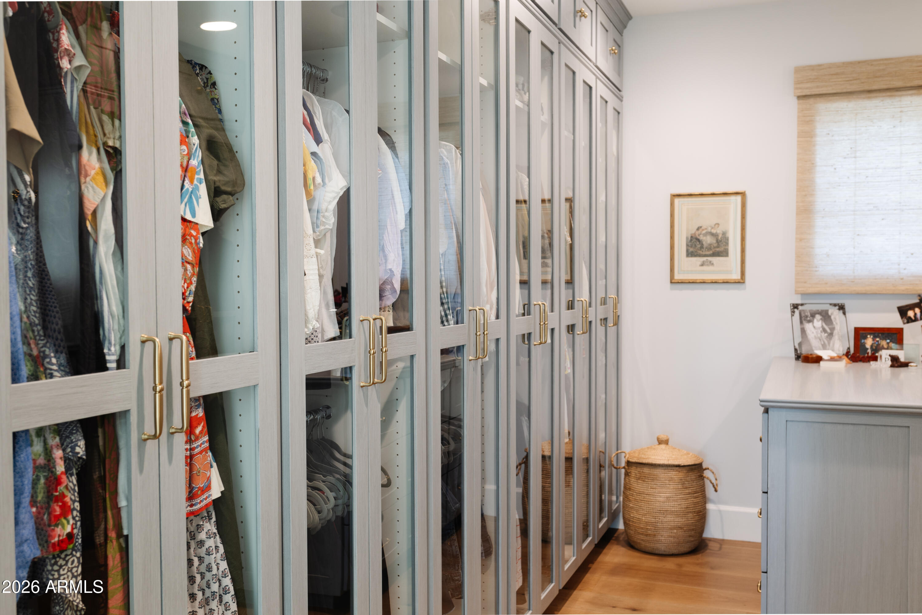 5635 E LINCOLN Drive 60