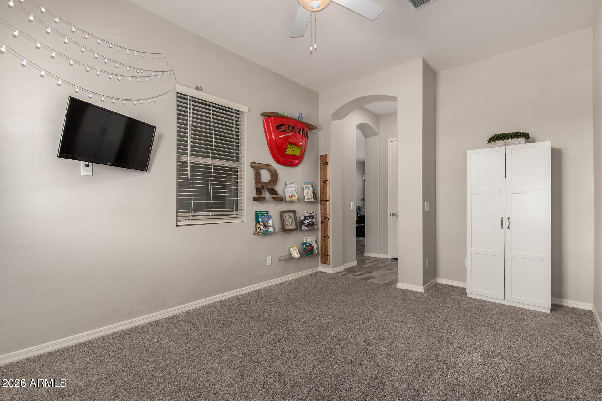 2700 S OLIVER Street