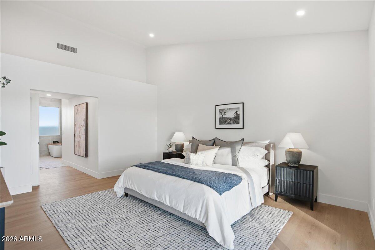 10555 E BELLA VISTA Drive