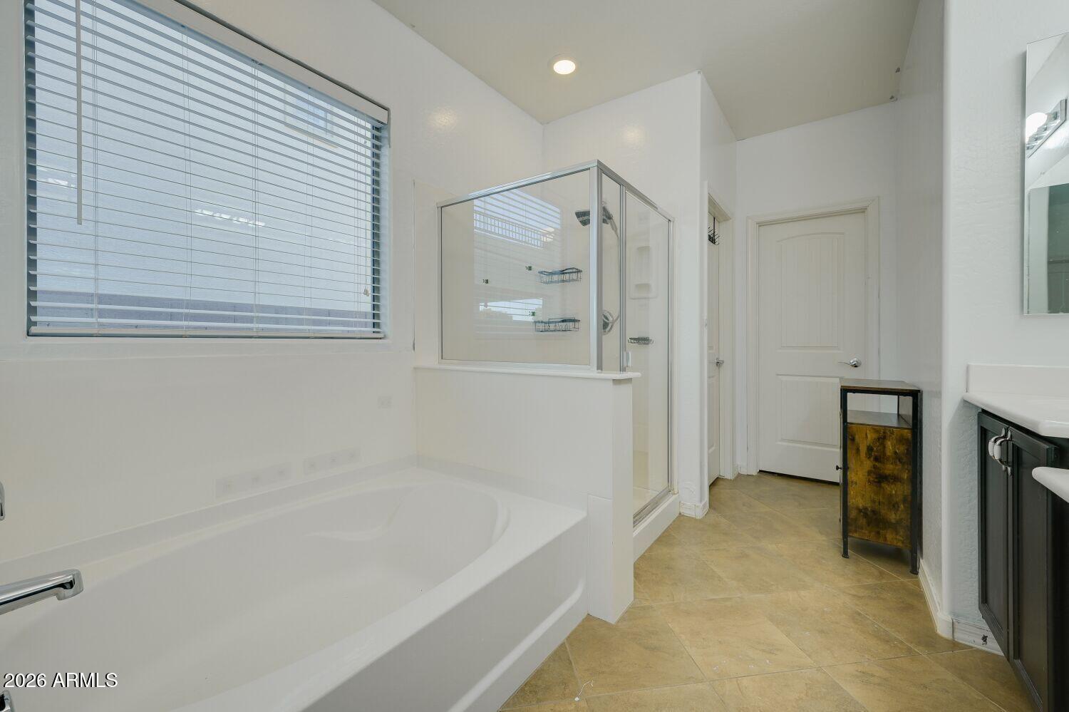 40884 W BEDFORD Drive