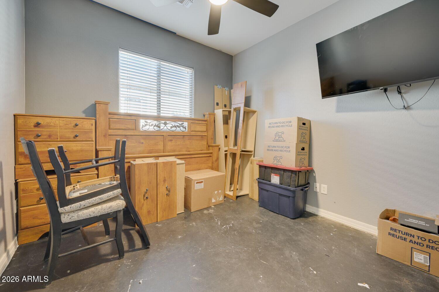 40884 W BEDFORD Drive