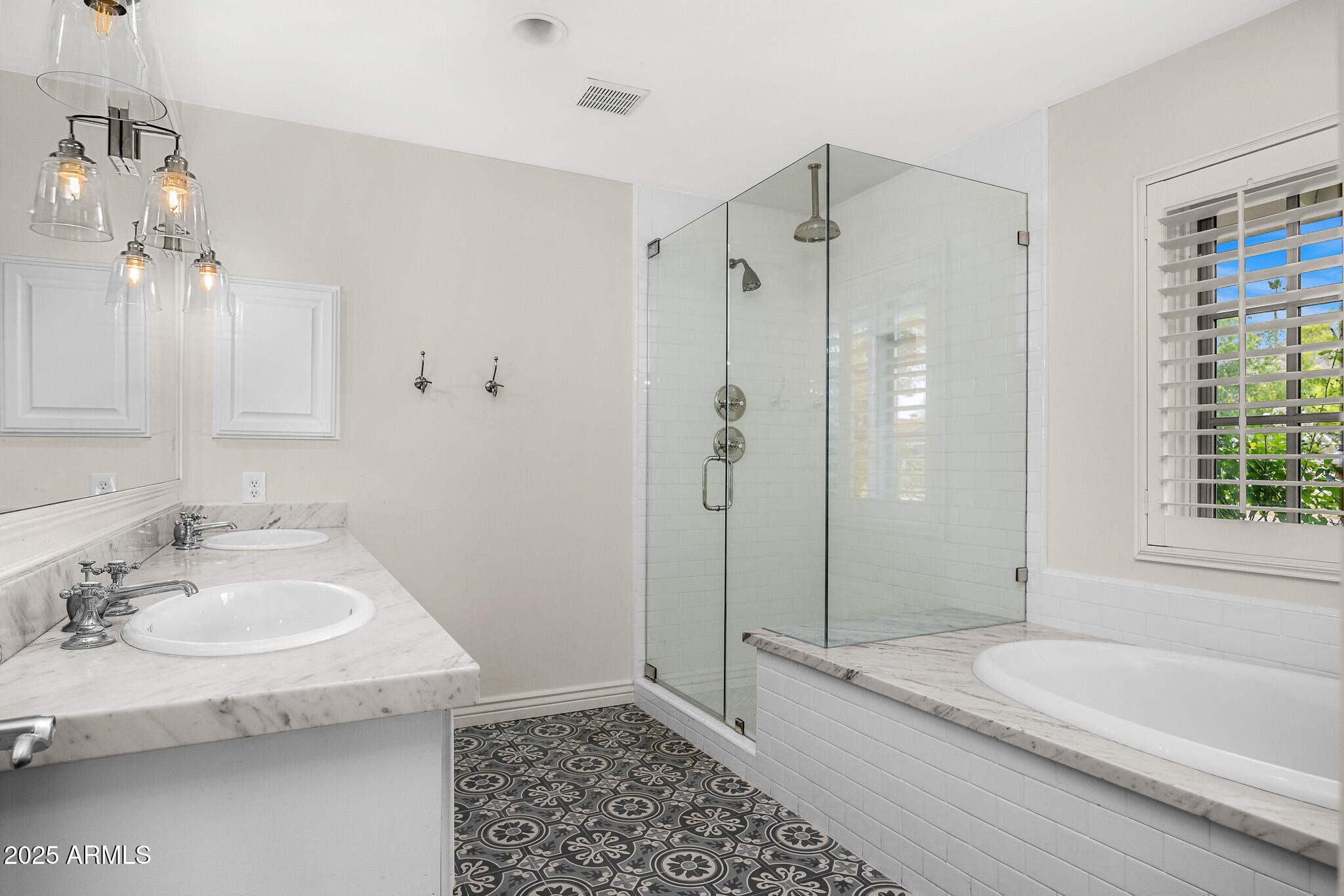 6231 E CALLE CAMELIA