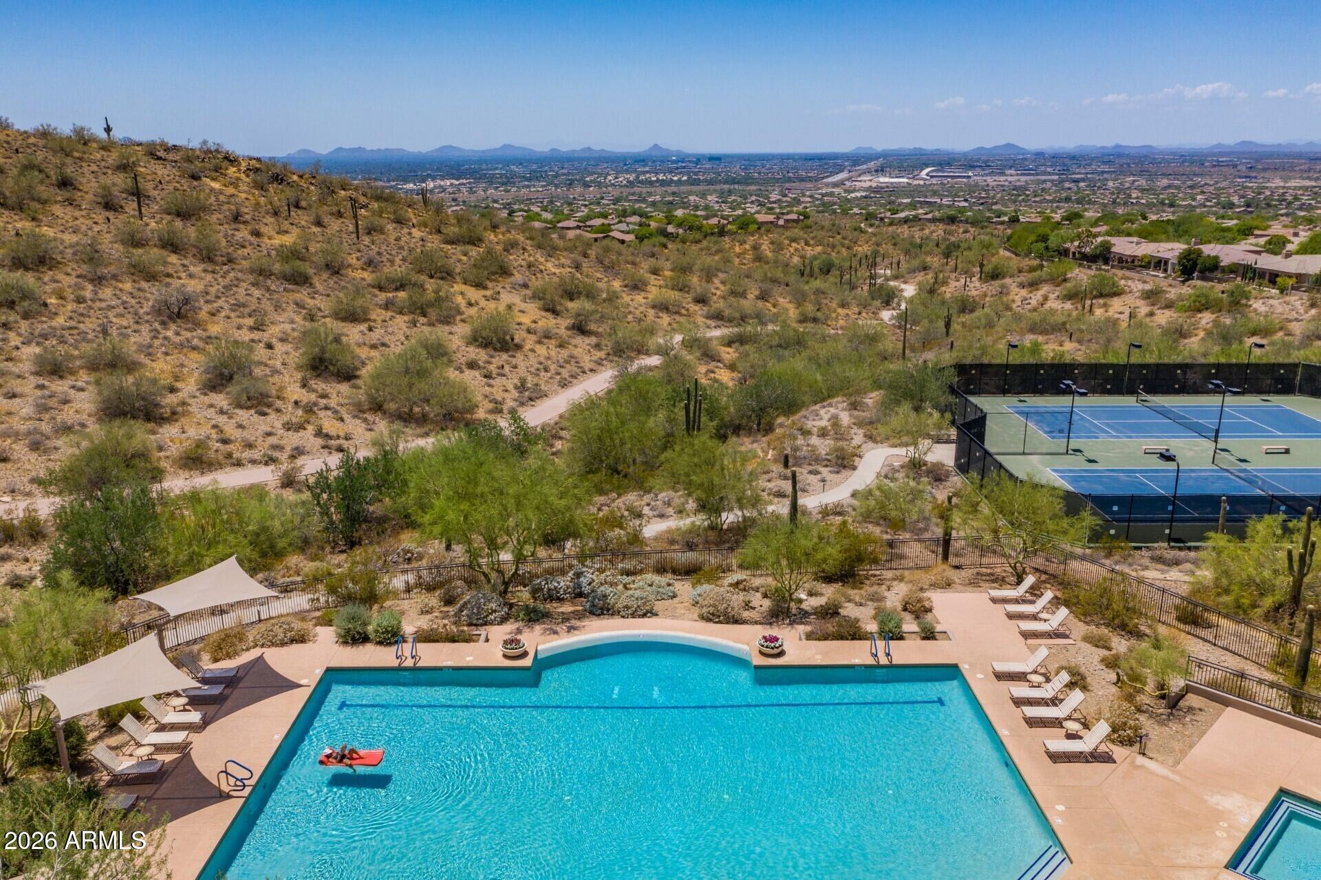 11221 E GREENWAY Road