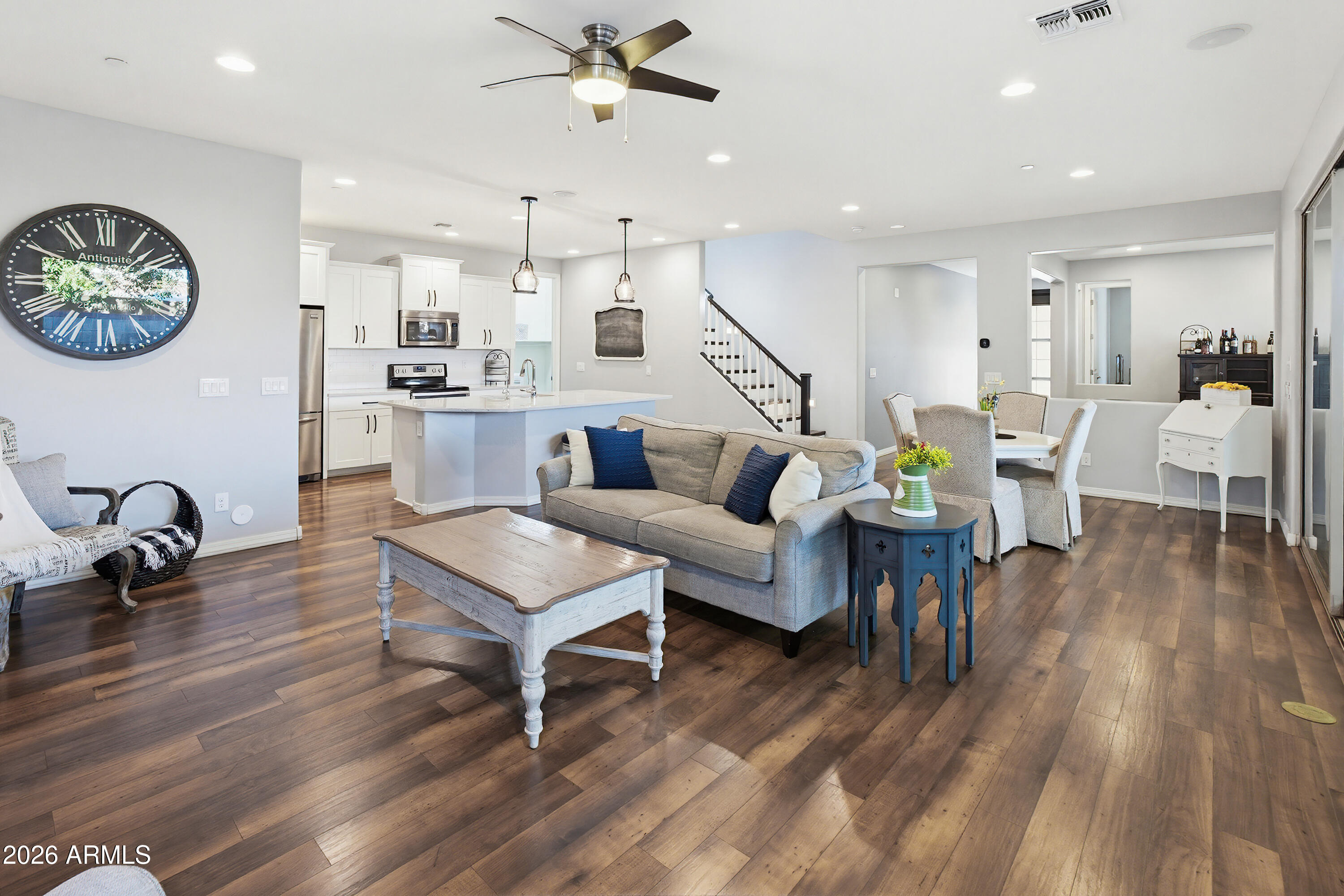 4660 E TIERRA BUENA Lane