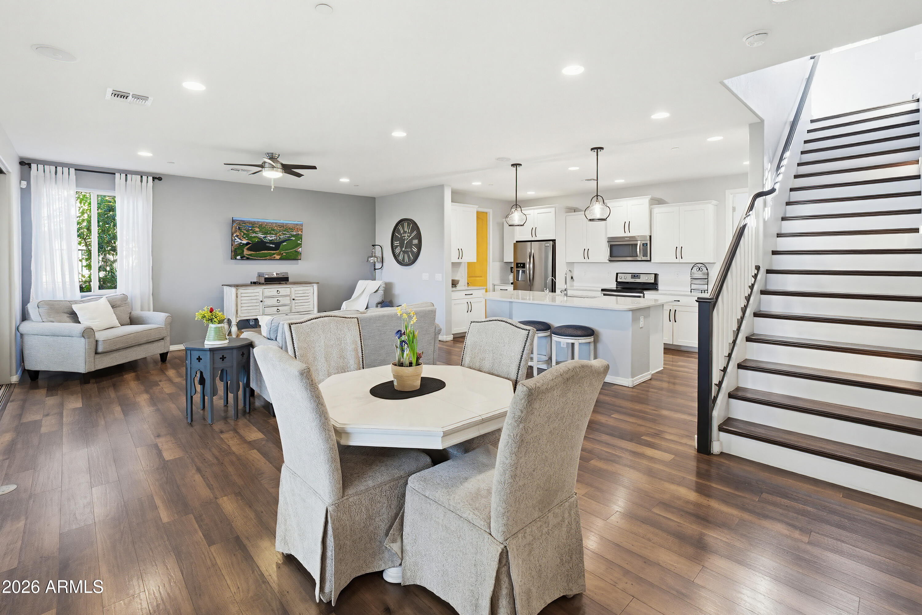 4660 E TIERRA BUENA Lane