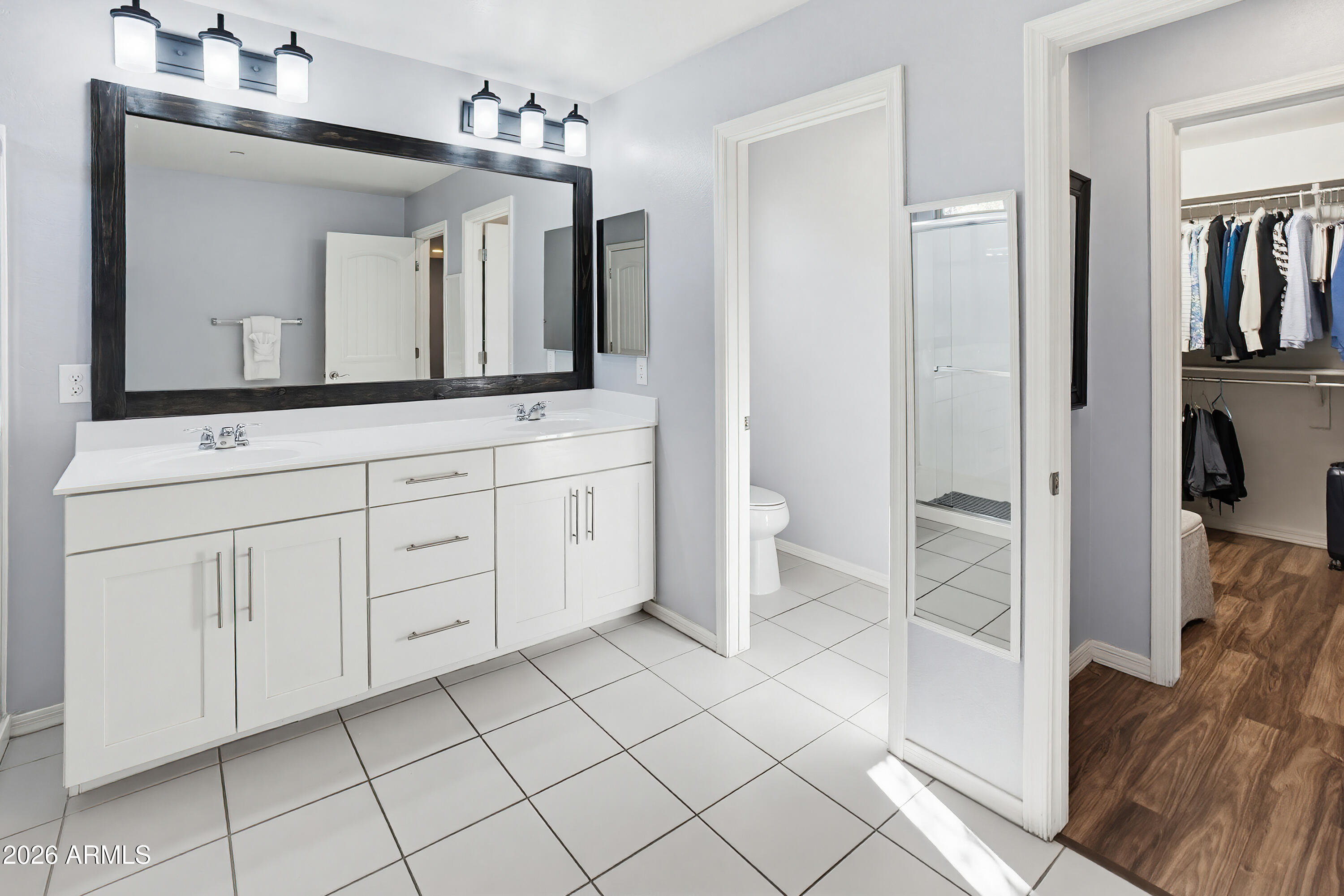 4660 E TIERRA BUENA Lane