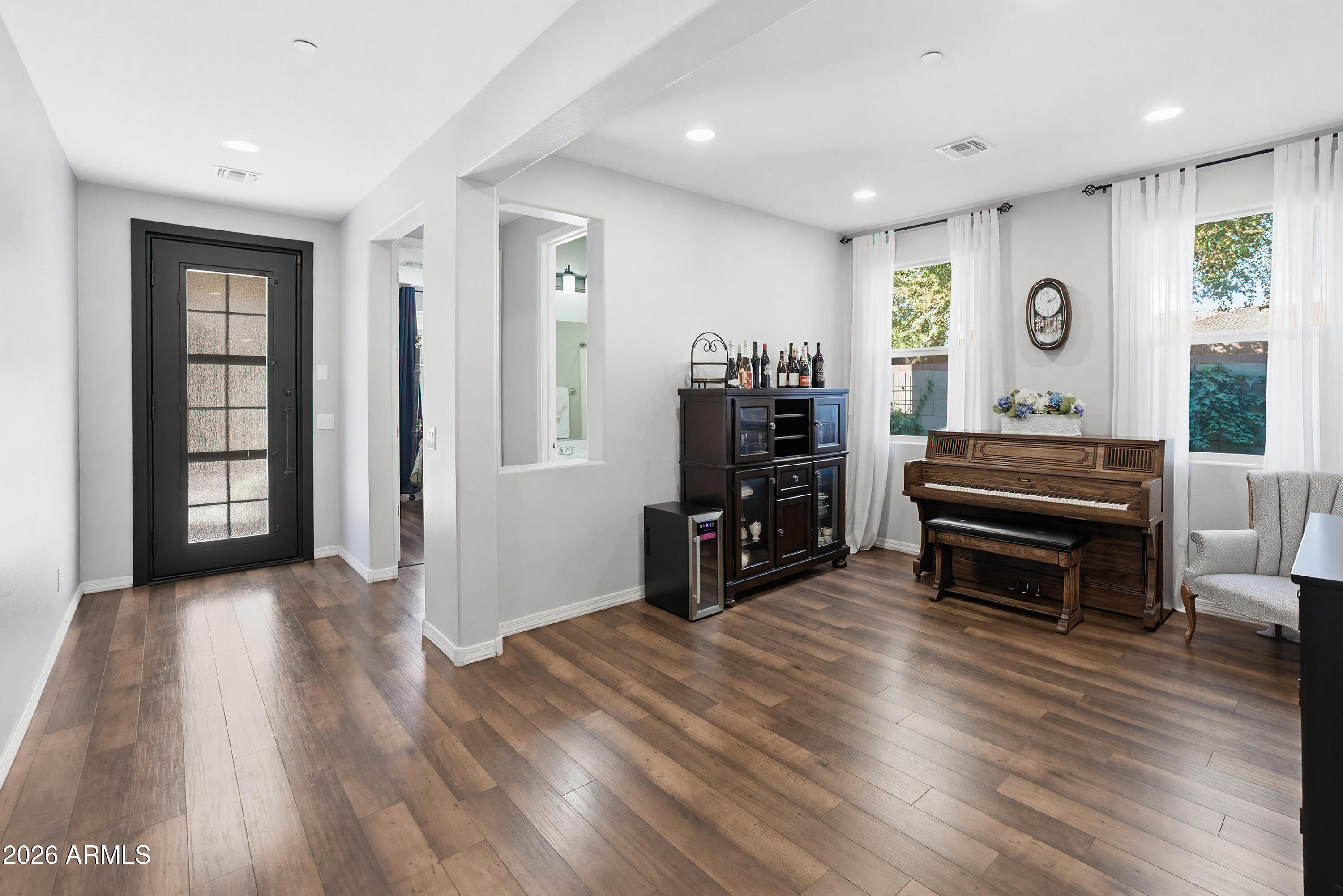 4660 E TIERRA BUENA Lane