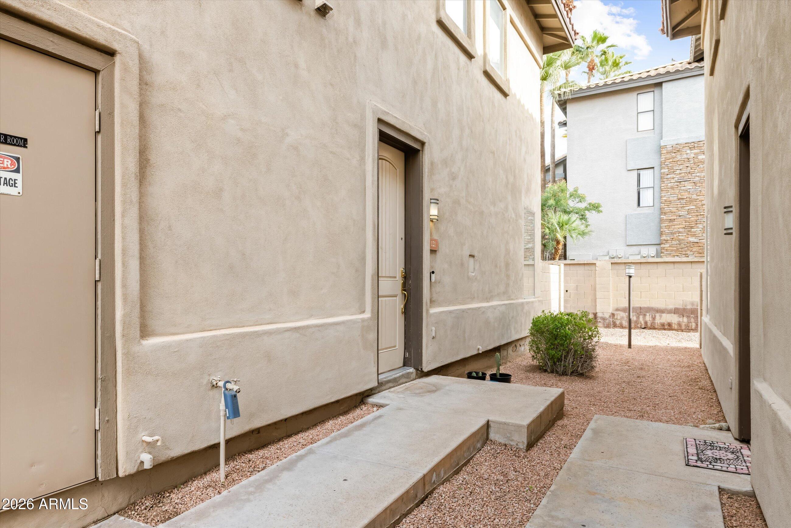 2019 E Campbell Avenue 121