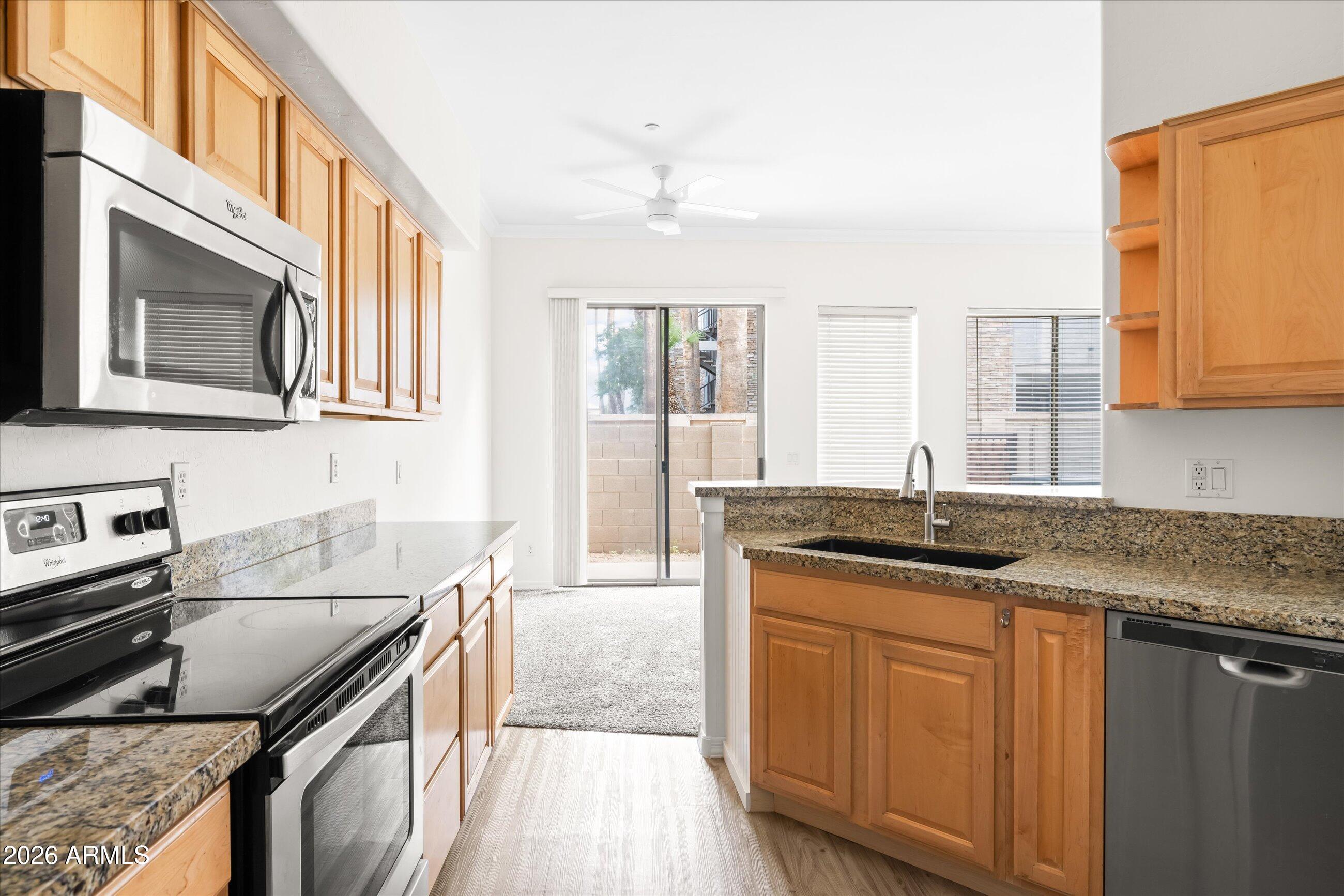 2019 E Campbell Avenue 121
