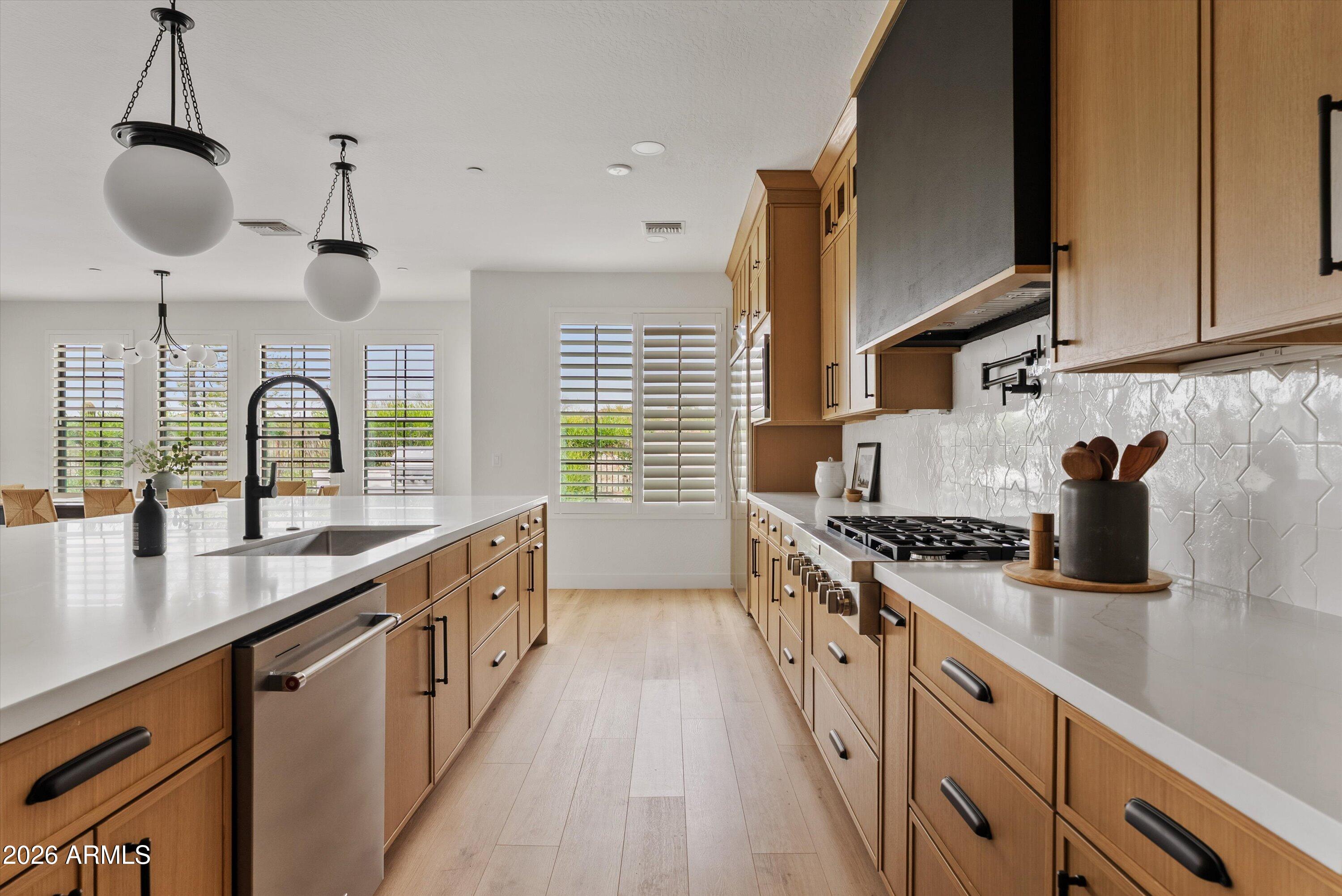 9782 E SOUTH BEND Drive