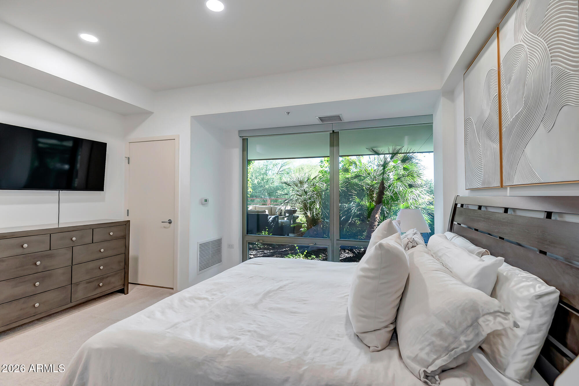 7167 E RANCHO VISTA Drive 2007