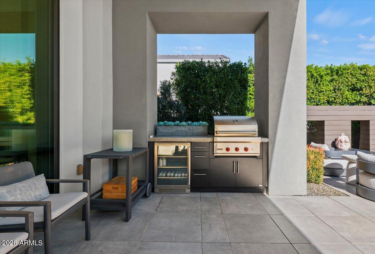 6982 E JOSHUA TREE Lane