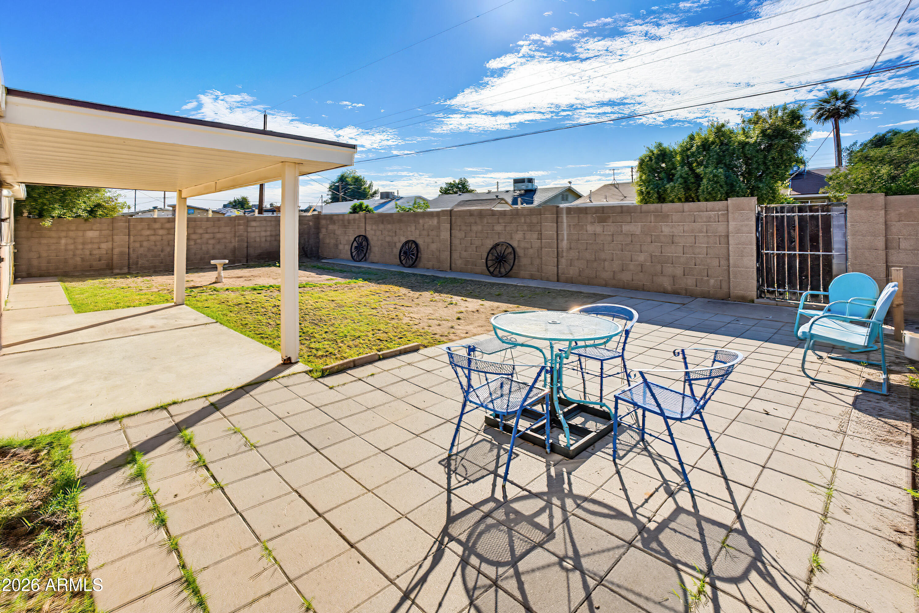 3713 W LAS PALMARITAS Drive