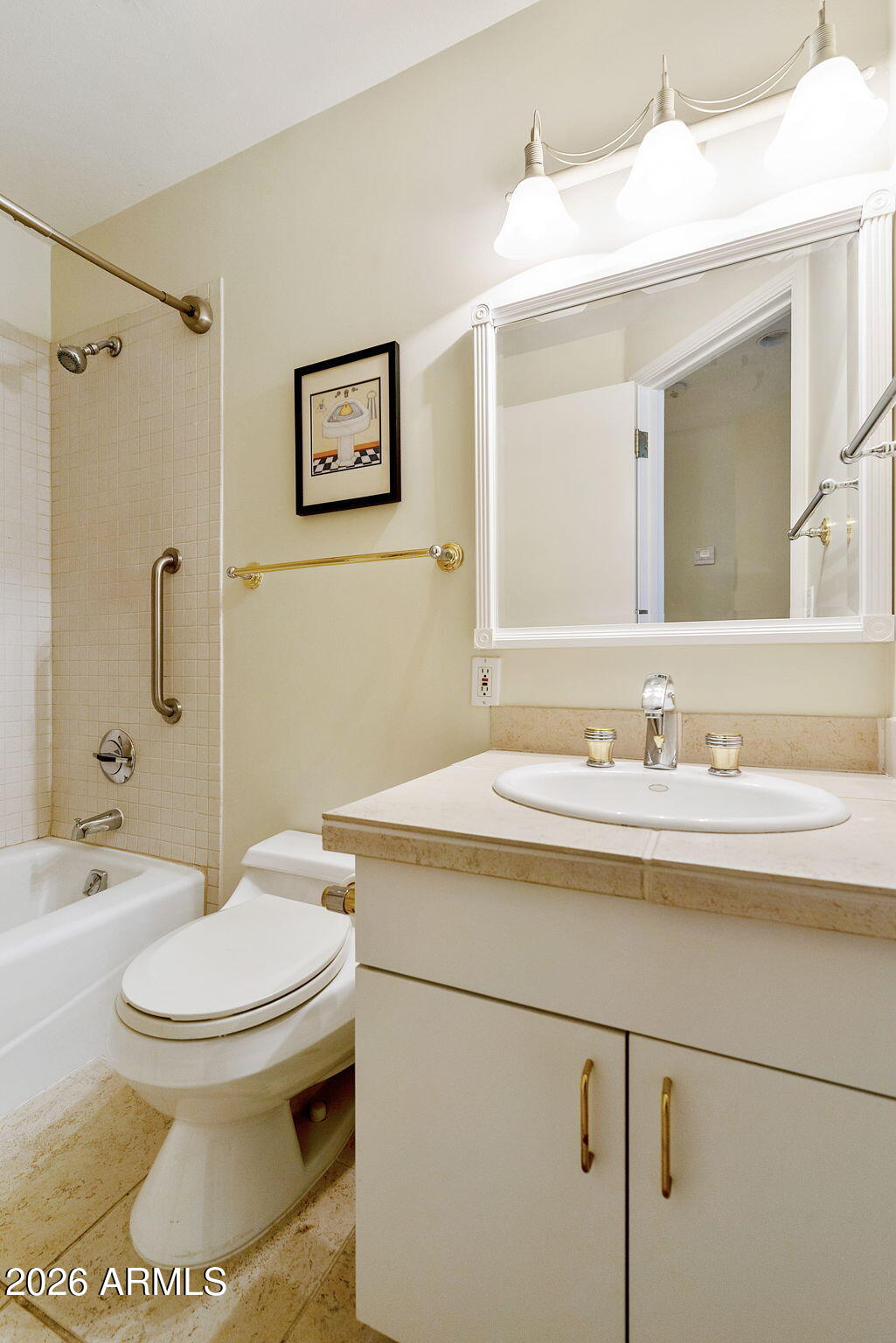 1040 E OSBORN Road 601