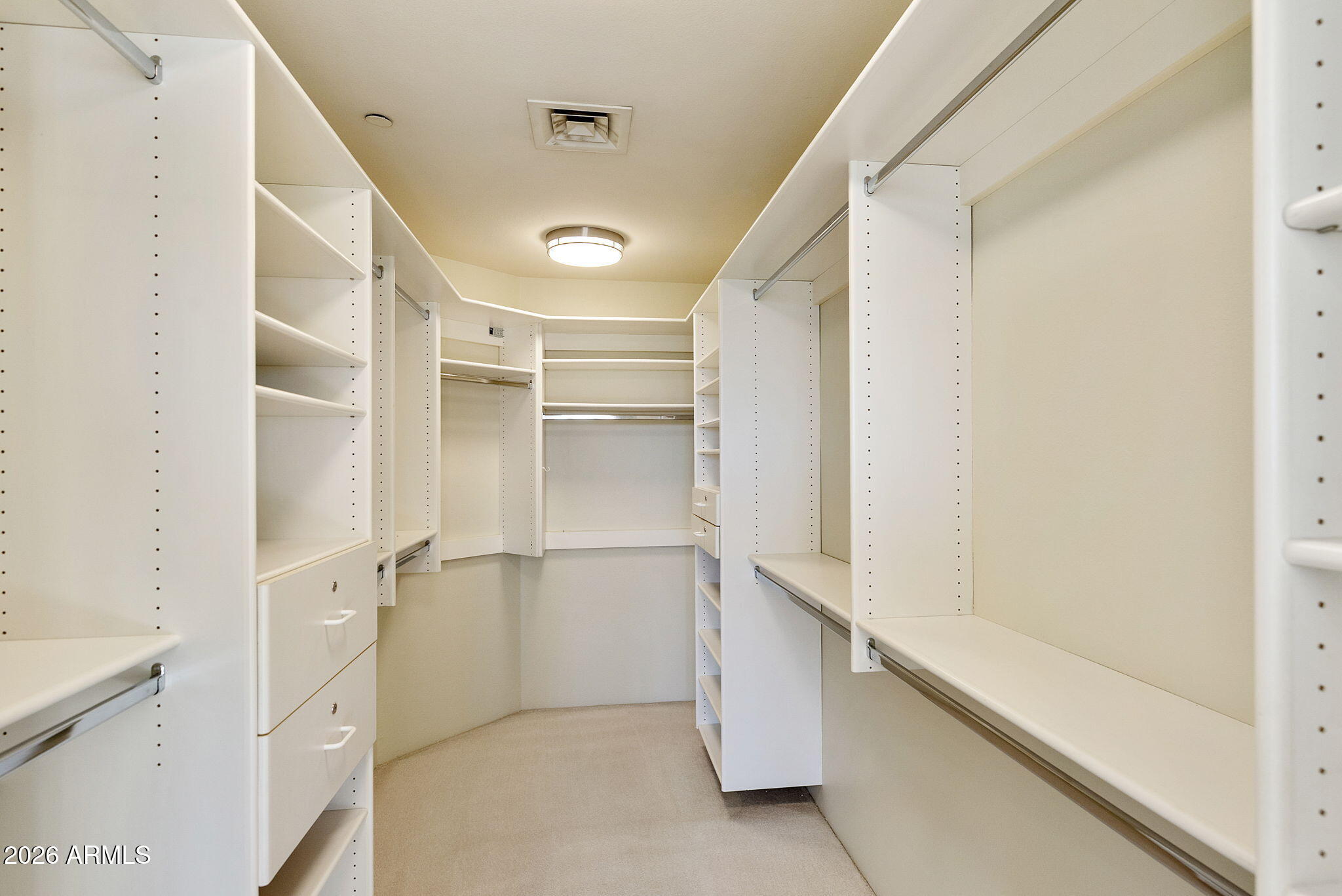 1040 E OSBORN Road 601