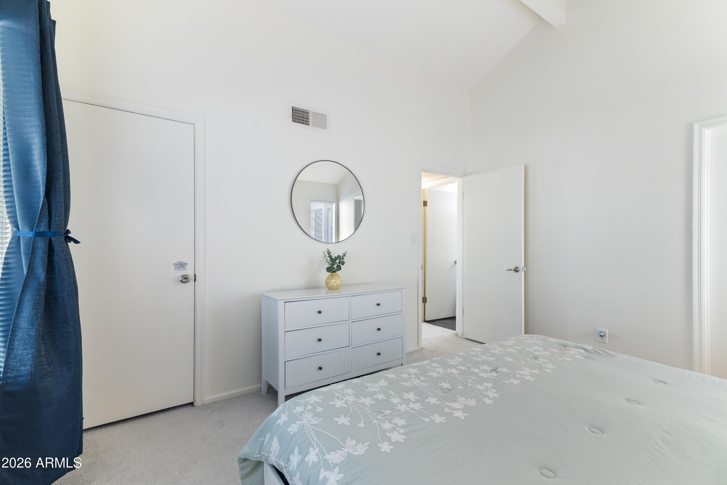 10115 E MOUNTAIN VIEW Road 2106