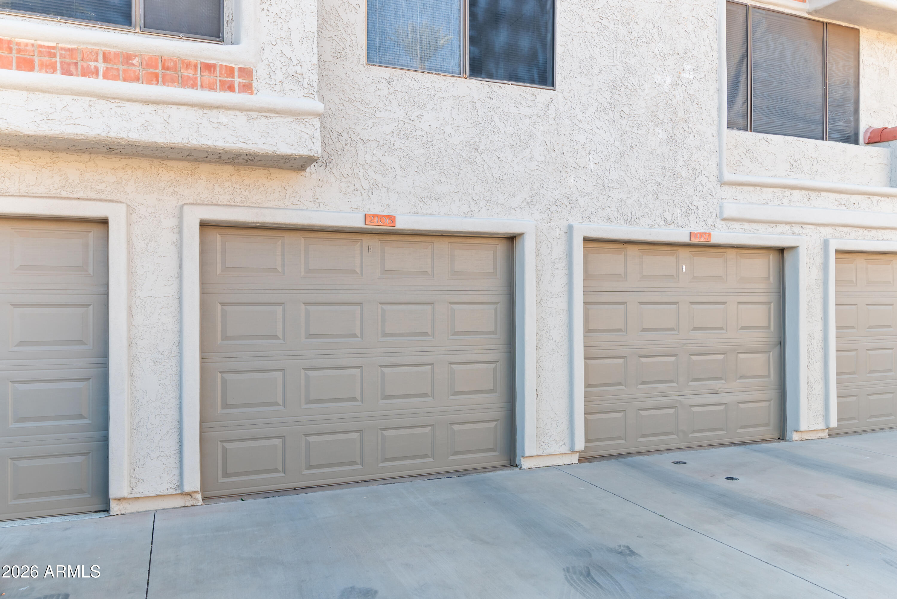 10115 E MOUNTAIN VIEW Road 2106