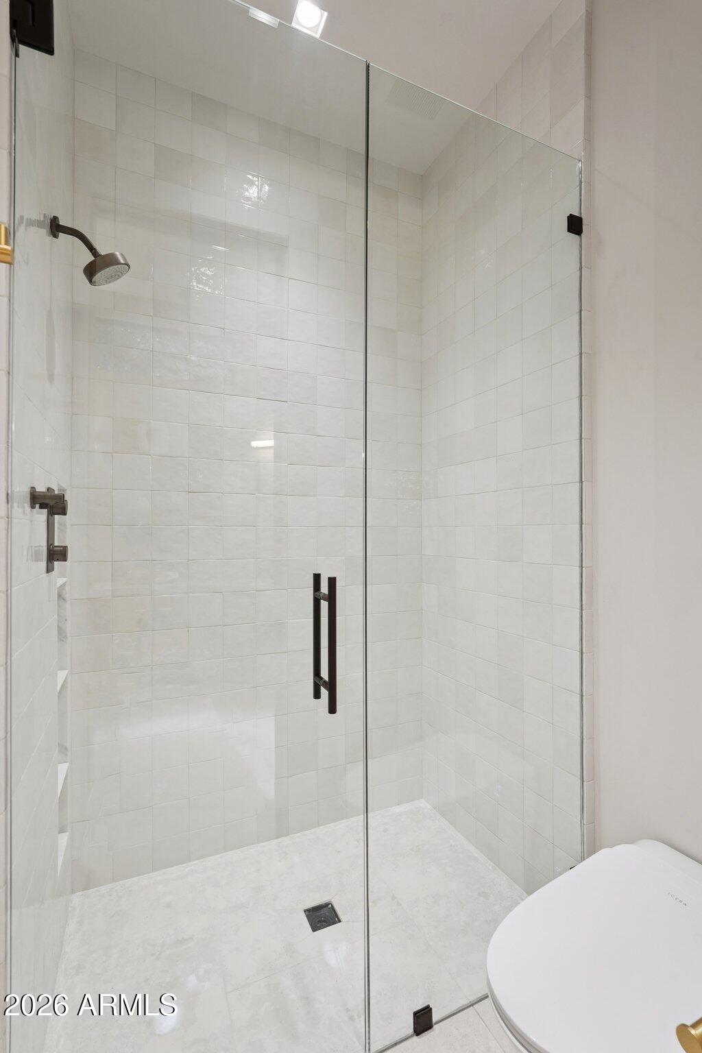 5761 N ECHO CANYON Circle