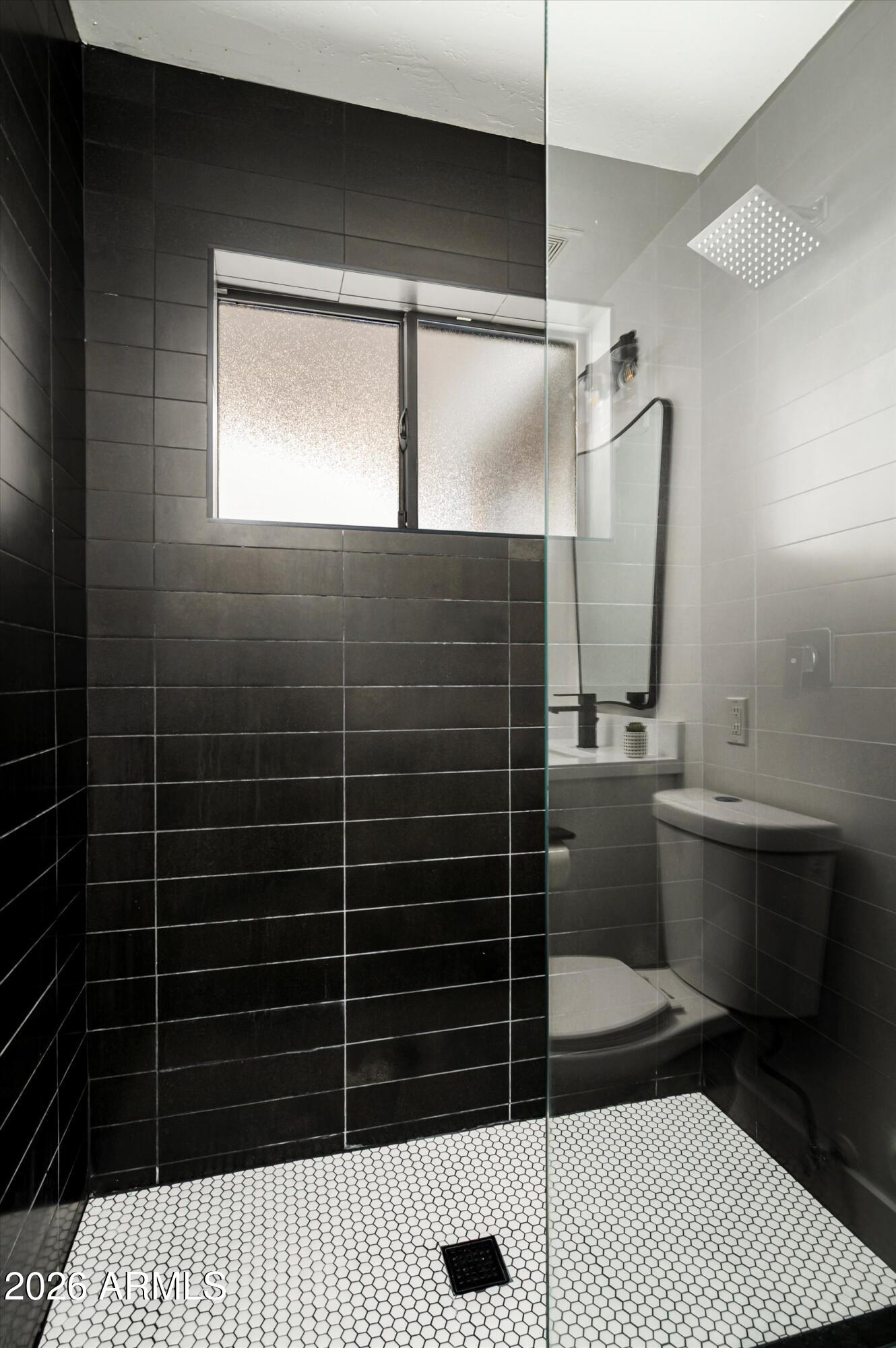 3612 E PIERSON Street