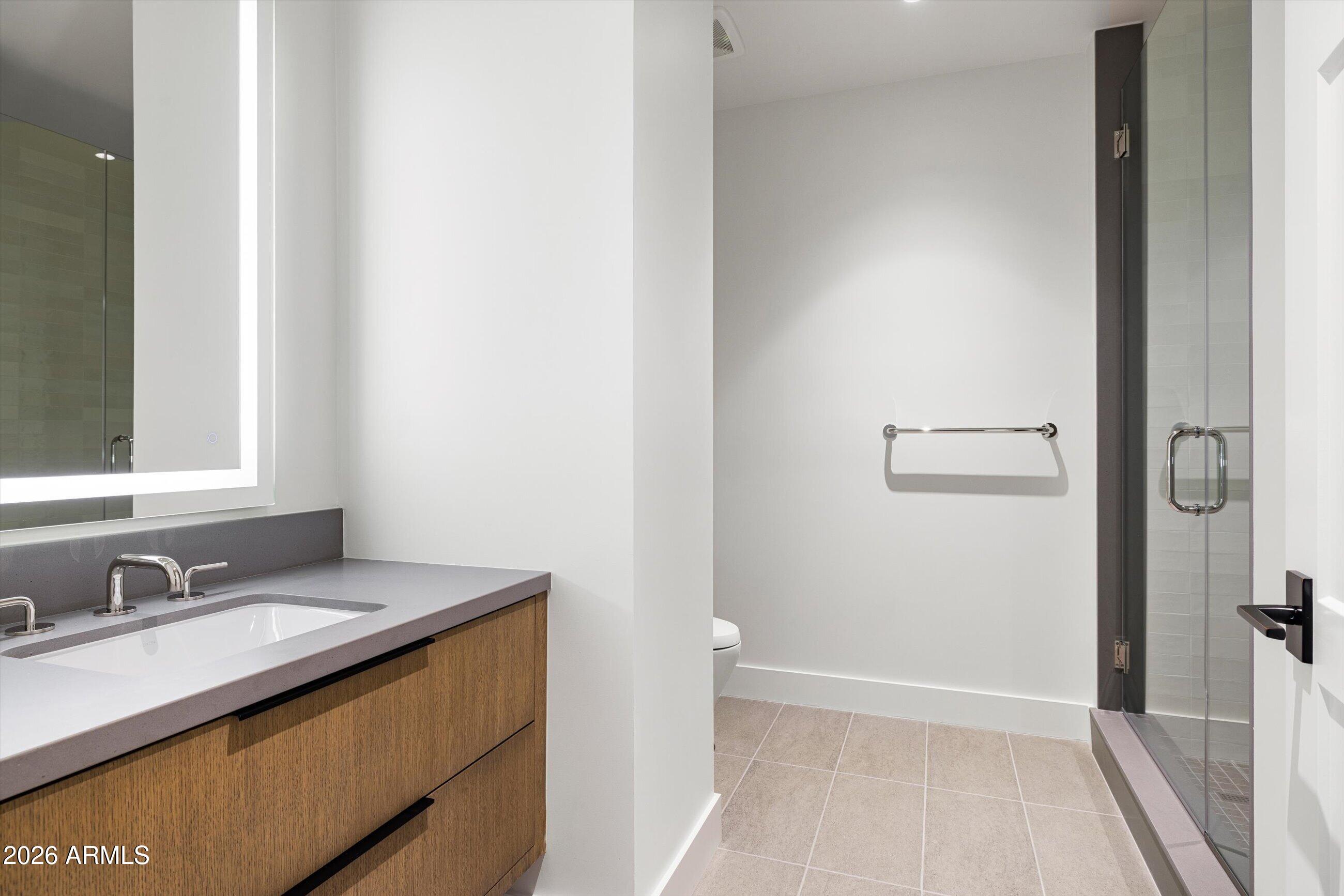 4849 N Camelback Ridge Road B104