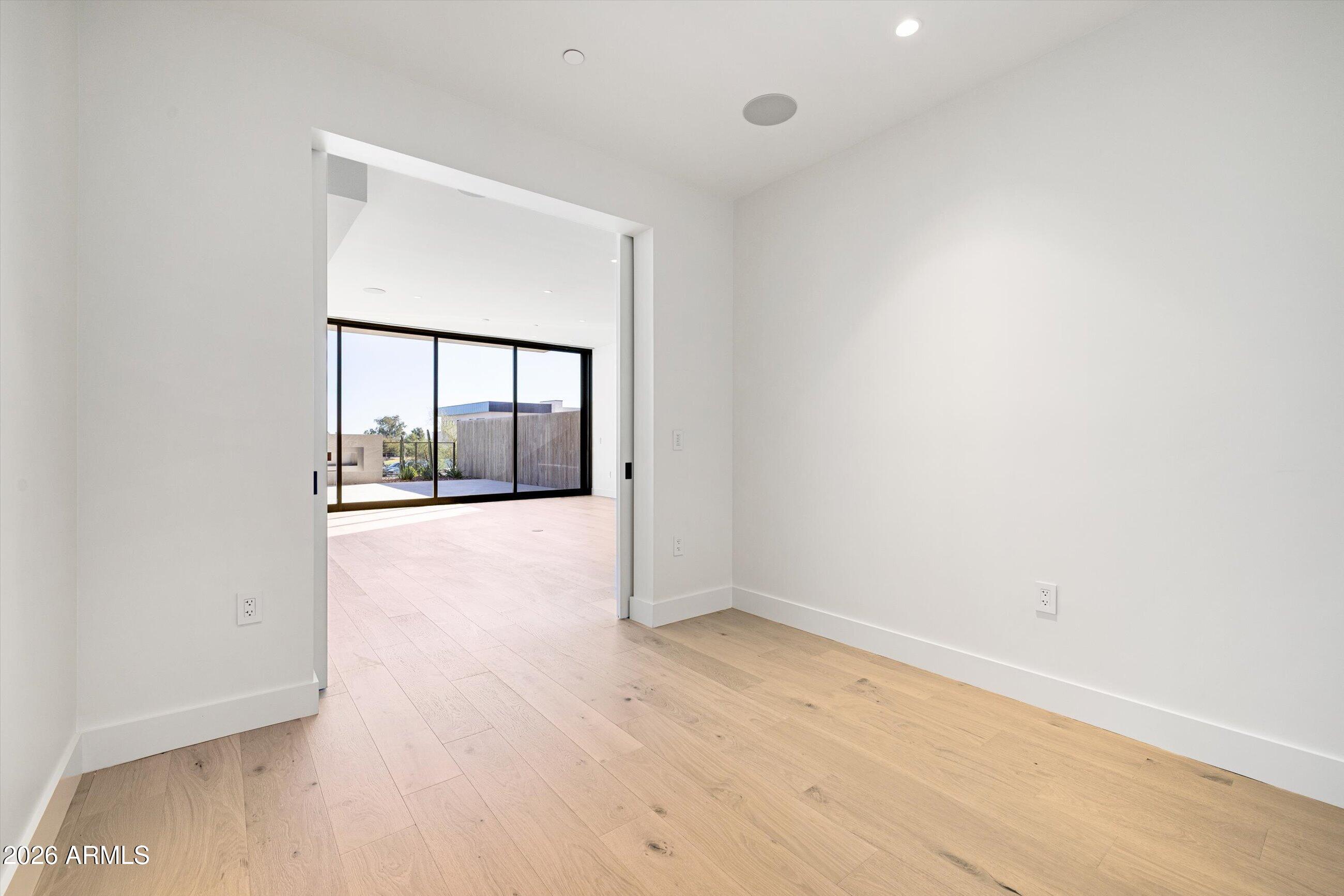 4849 N Camelback Ridge Road B104