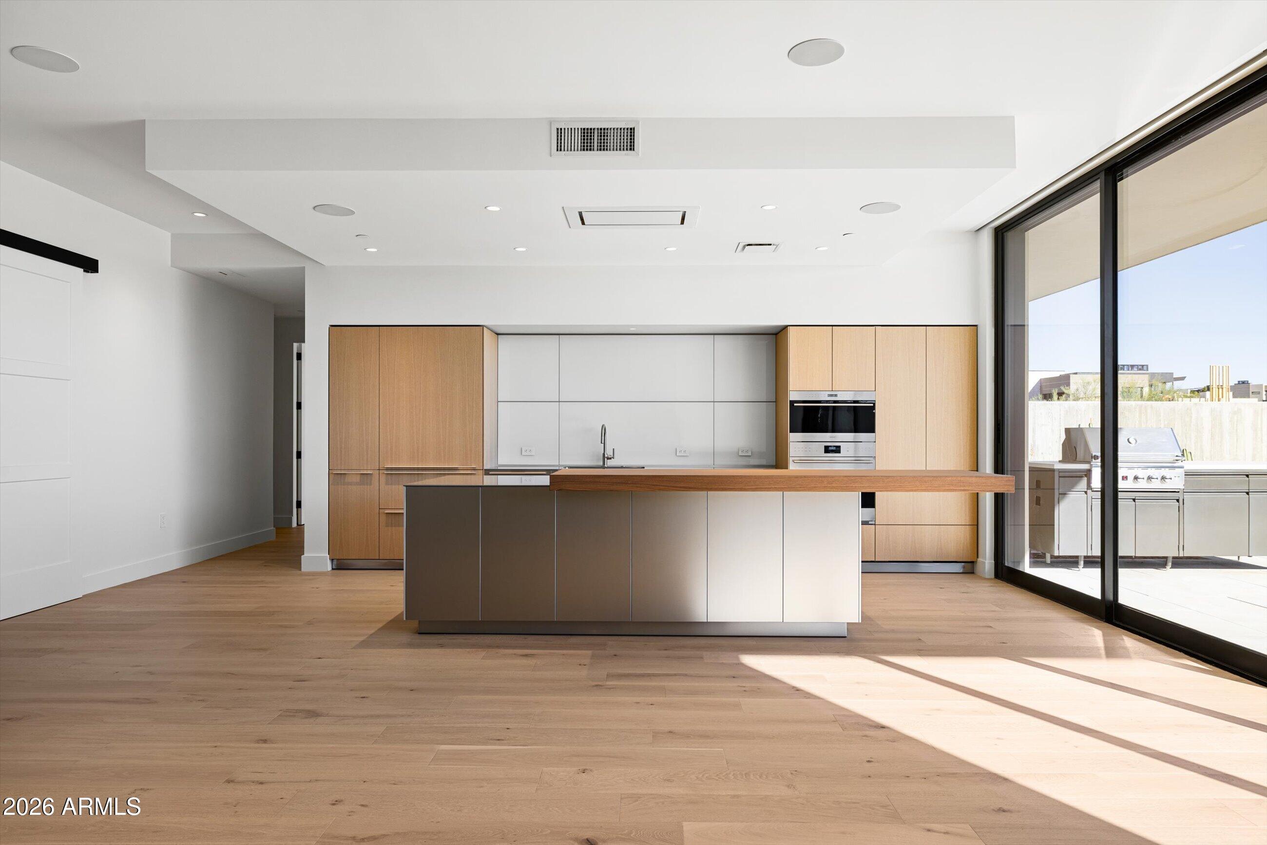 4849 N Camelback Ridge Road B104