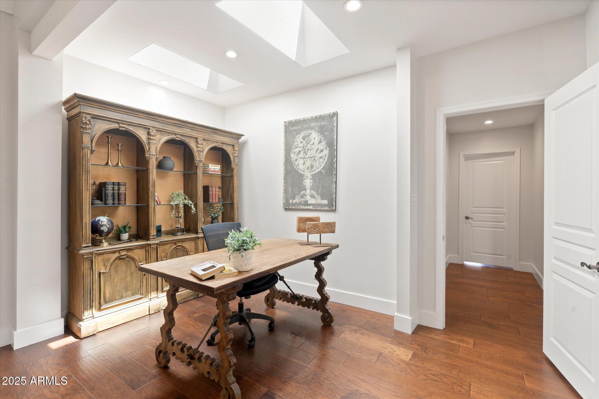 6333 N SCOTTSDALE Road Unit: 5