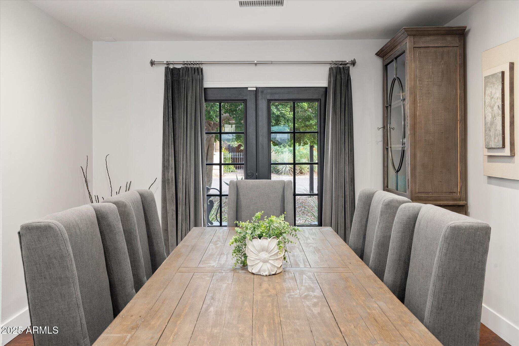 6333 N SCOTTSDALE Road Unit: 5