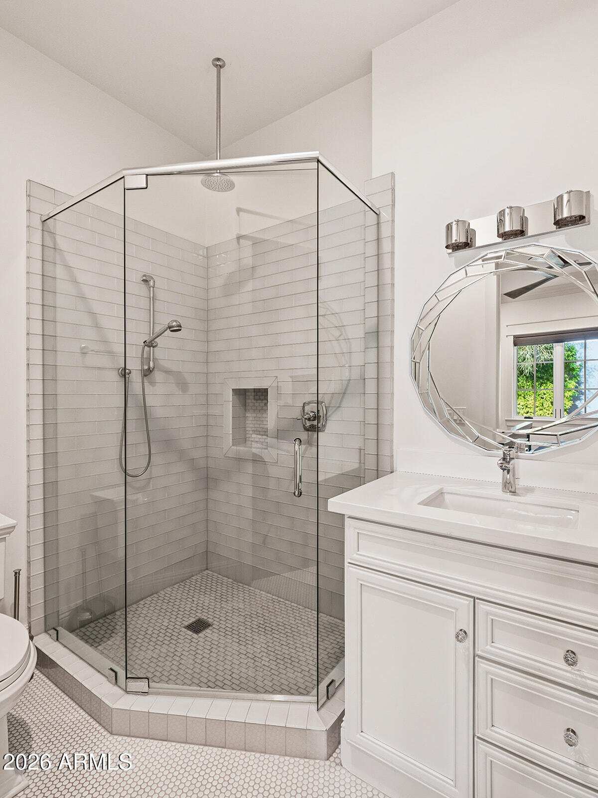 4732 N DROMEDARY Road