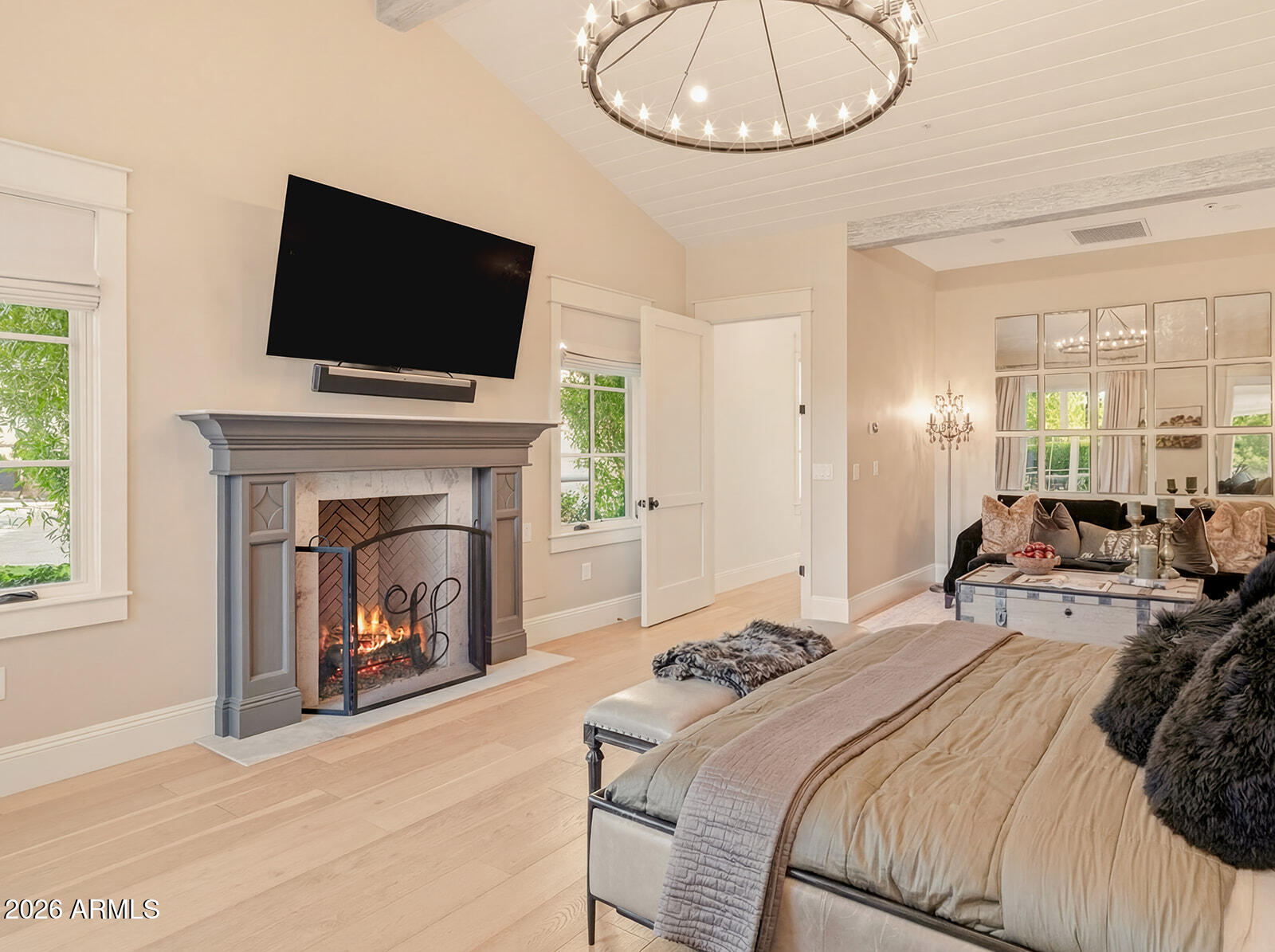 4732 N DROMEDARY Road