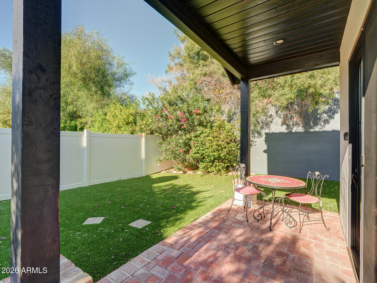 4732 N DROMEDARY Road