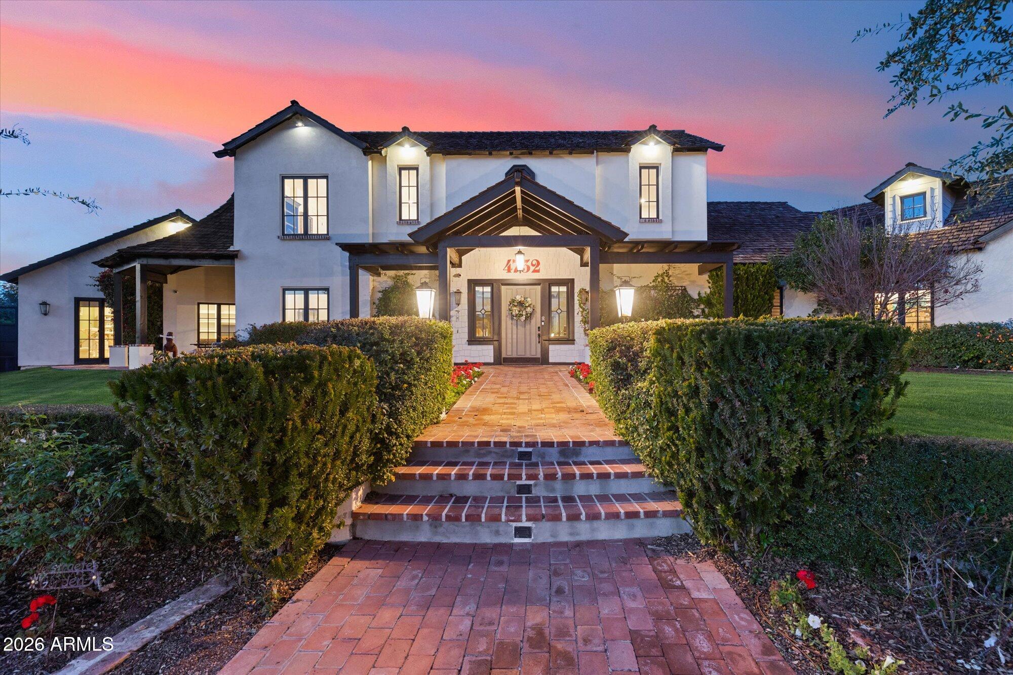 4732 N DROMEDARY Road