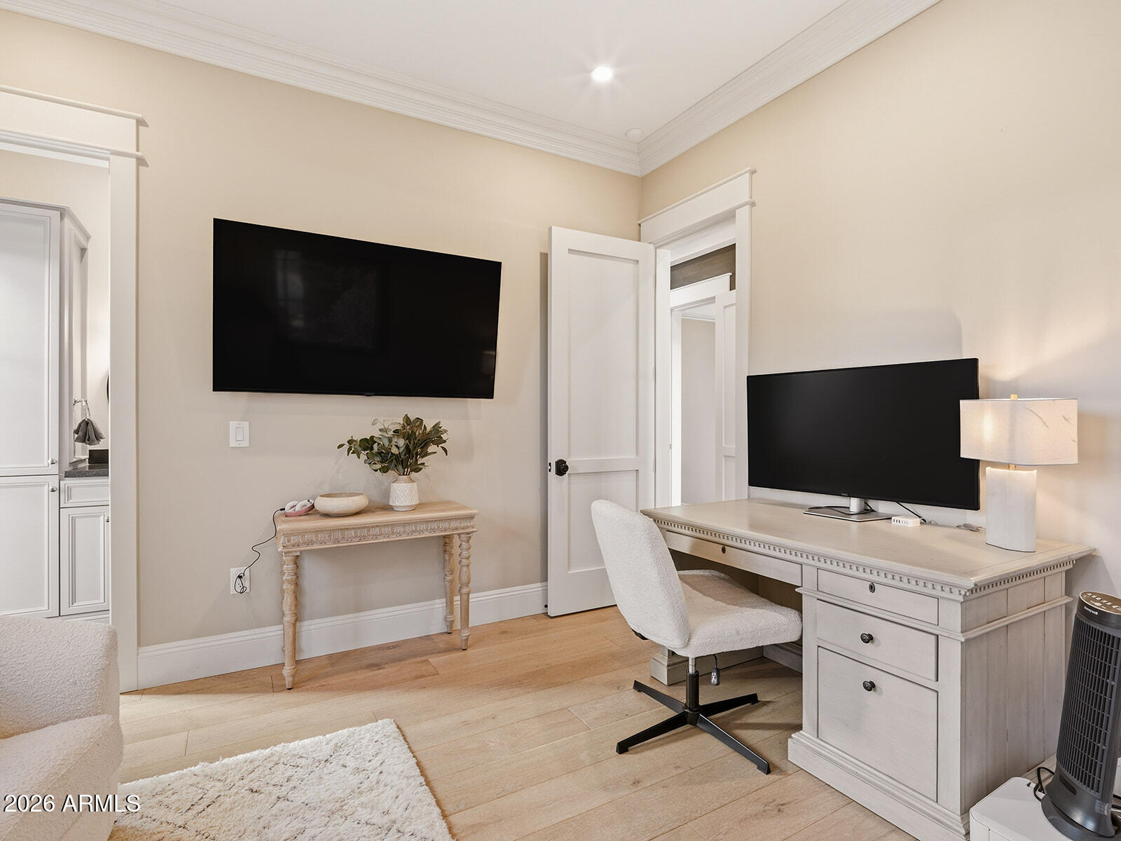 4732 N DROMEDARY Road