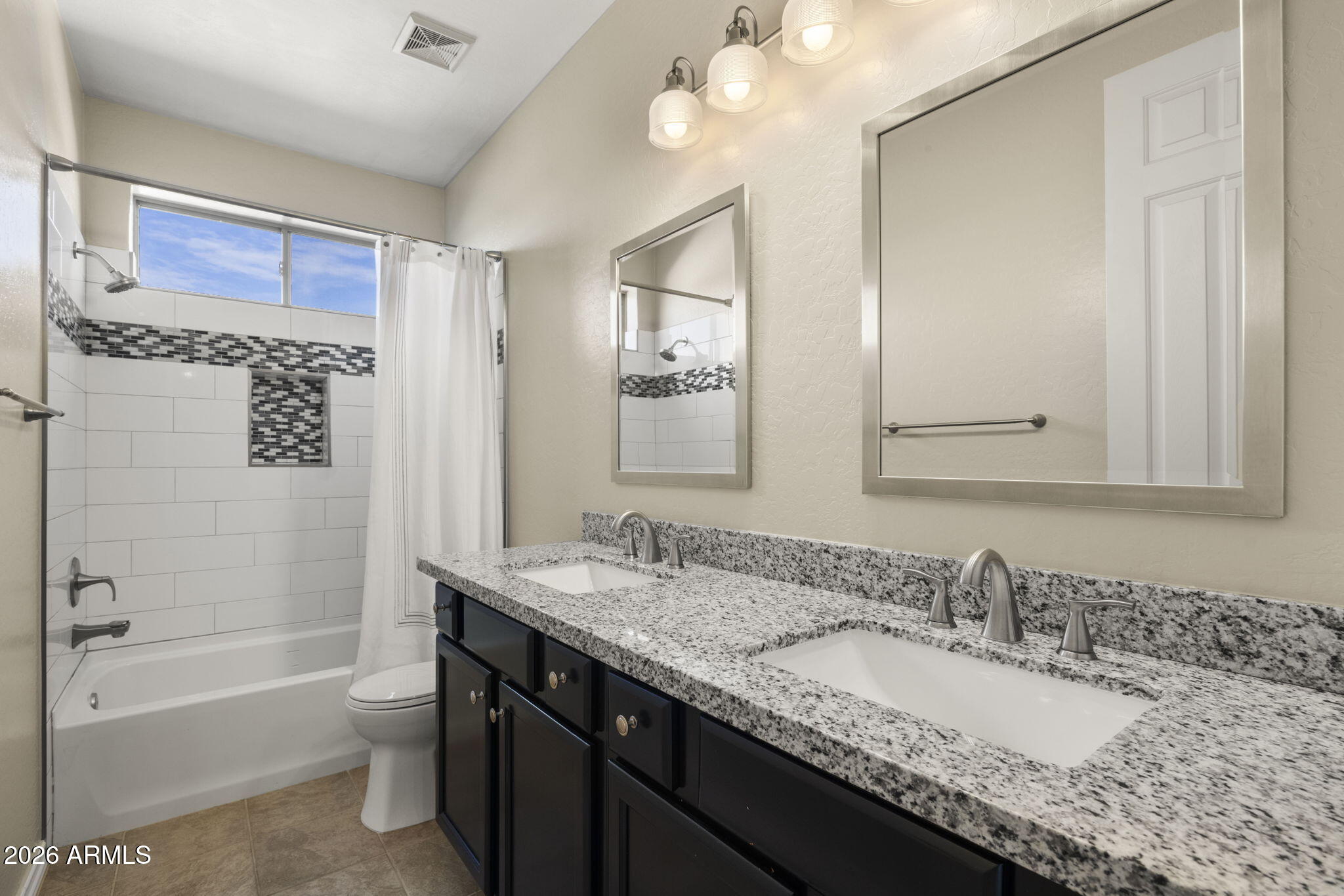 1631 W PRESCOTT Drive