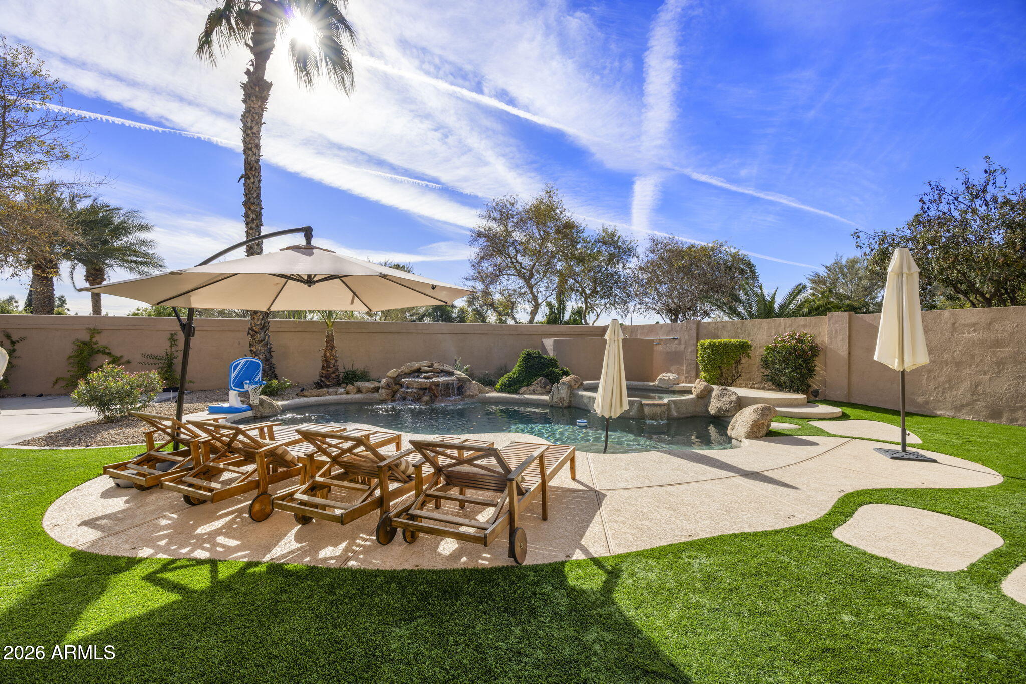 1631 W PRESCOTT Drive