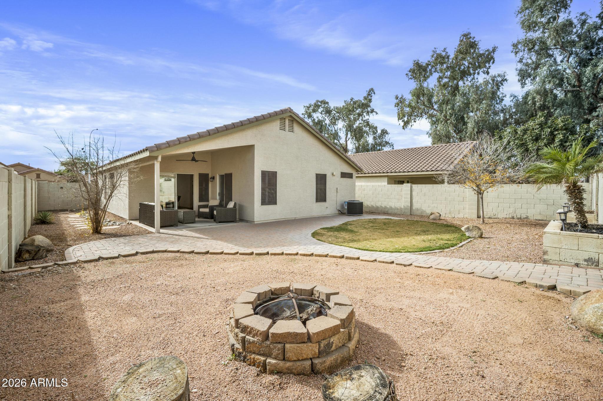 2396 E WINCHESTER Place