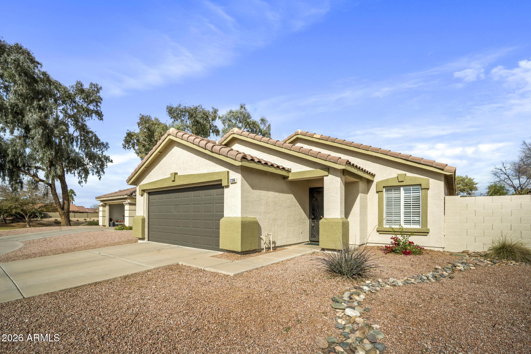 2396 E WINCHESTER Place