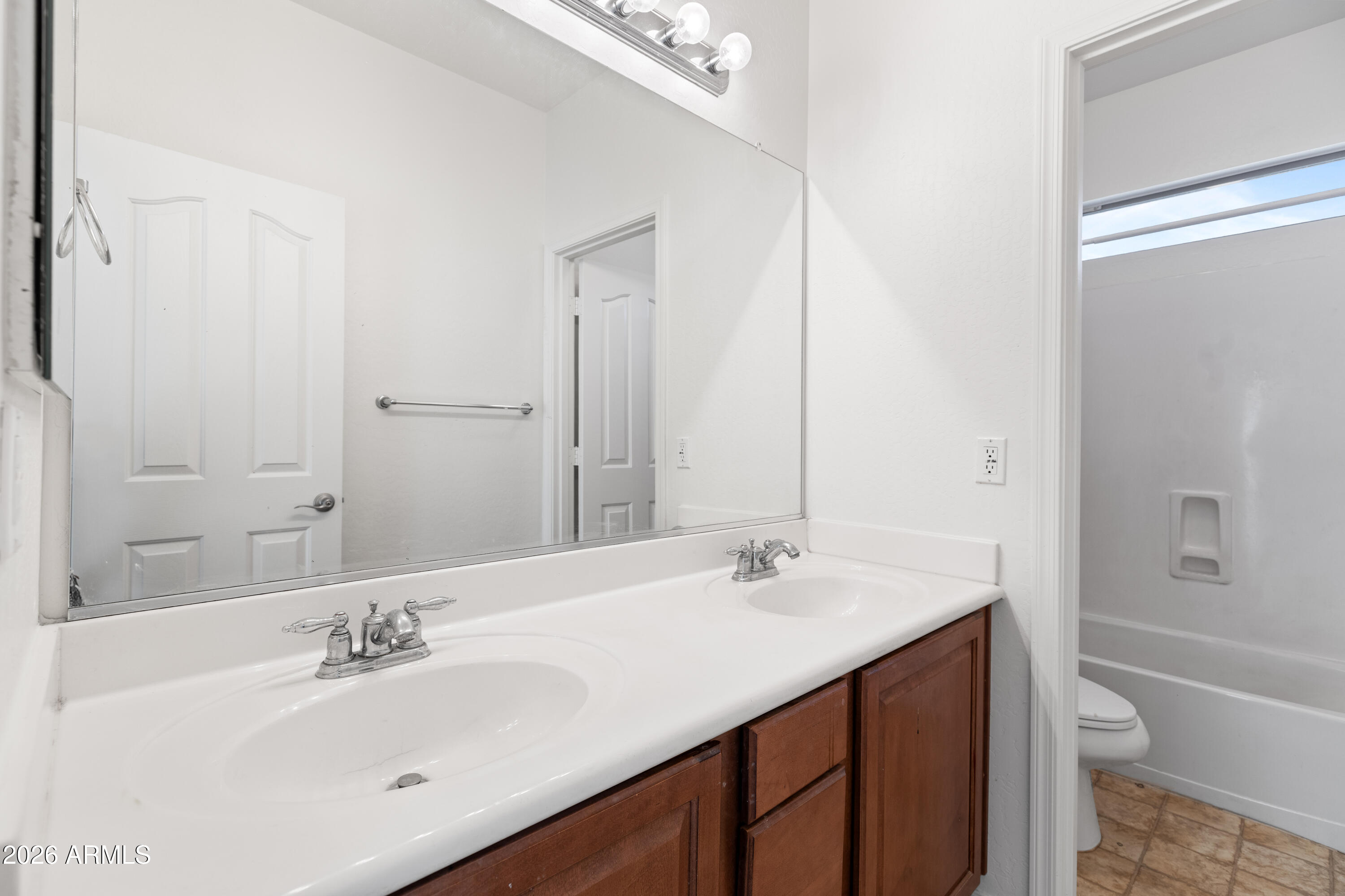 9840 E TANGERINE Road